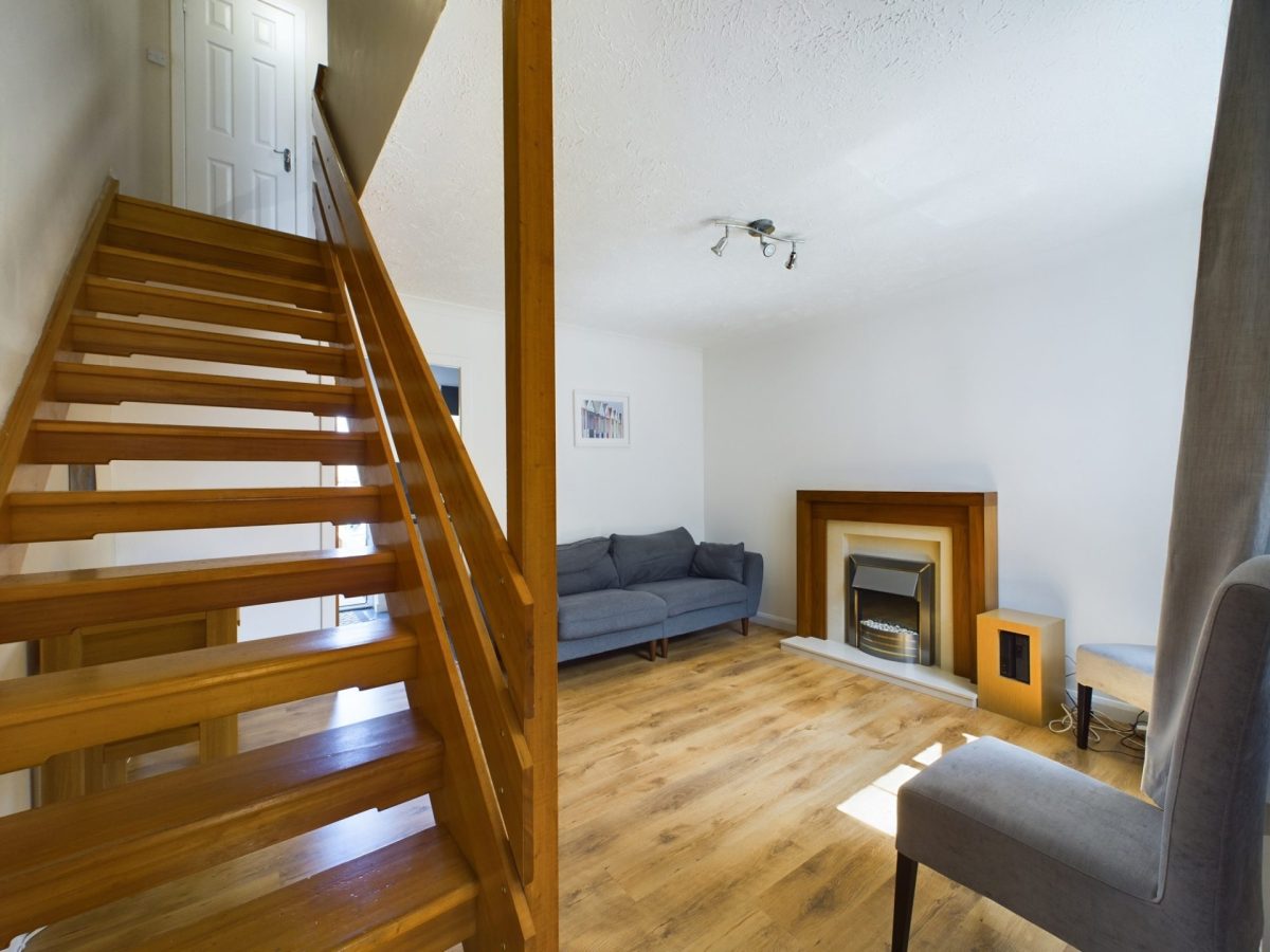 CAM02311G0-PR0133-STILL004-scaled