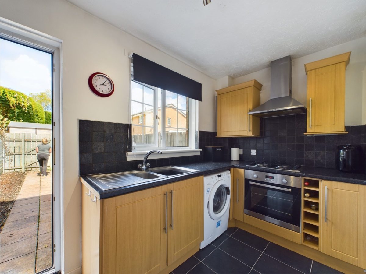 CAM02311G0-PR0133-STILL009-scaled