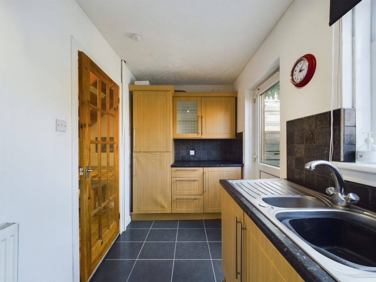 CAM02311G0-PR0133-STILL011-scaled