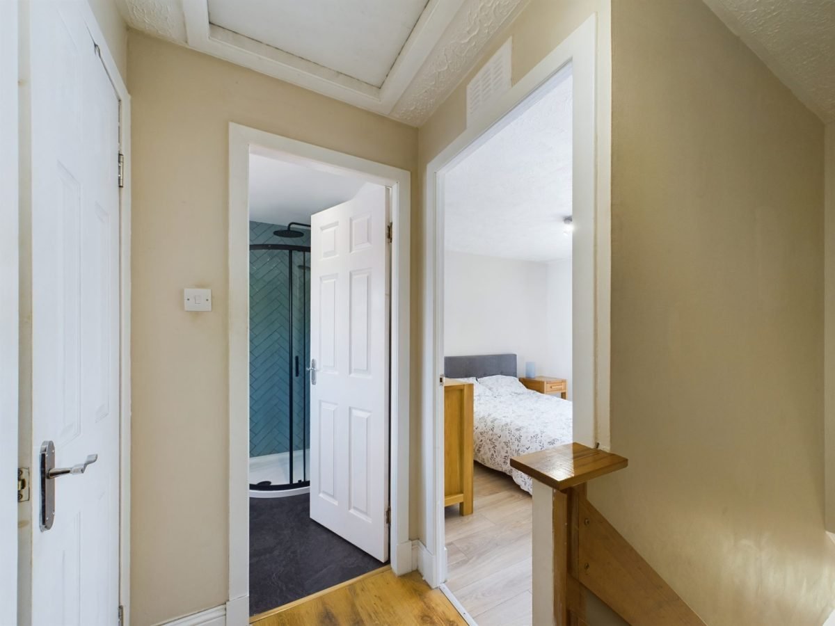 CAM02311G0-PR0133-STILL012-scaled