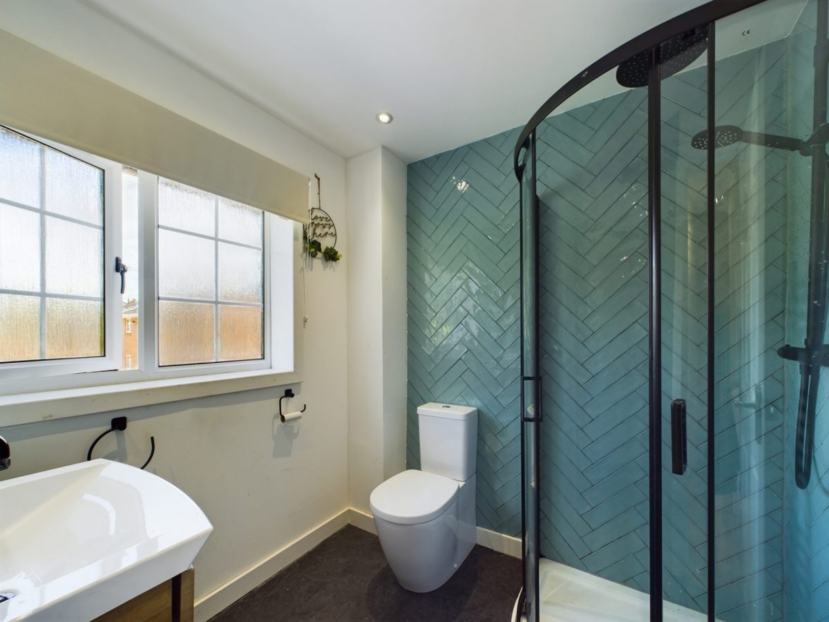 CAM02311G0-PR0133-STILL014-scaled