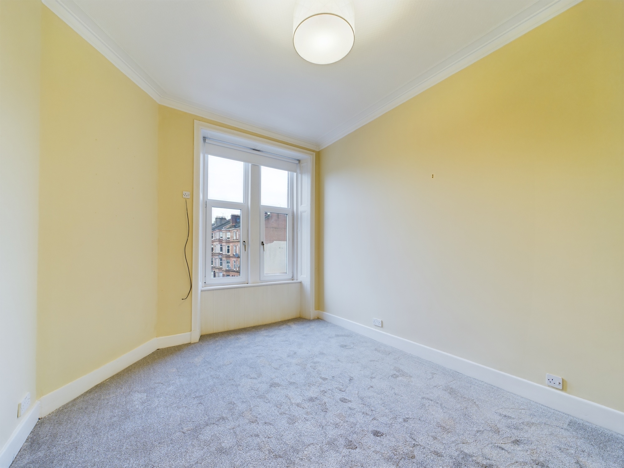 CAM02311G0-PR0071-STILL019