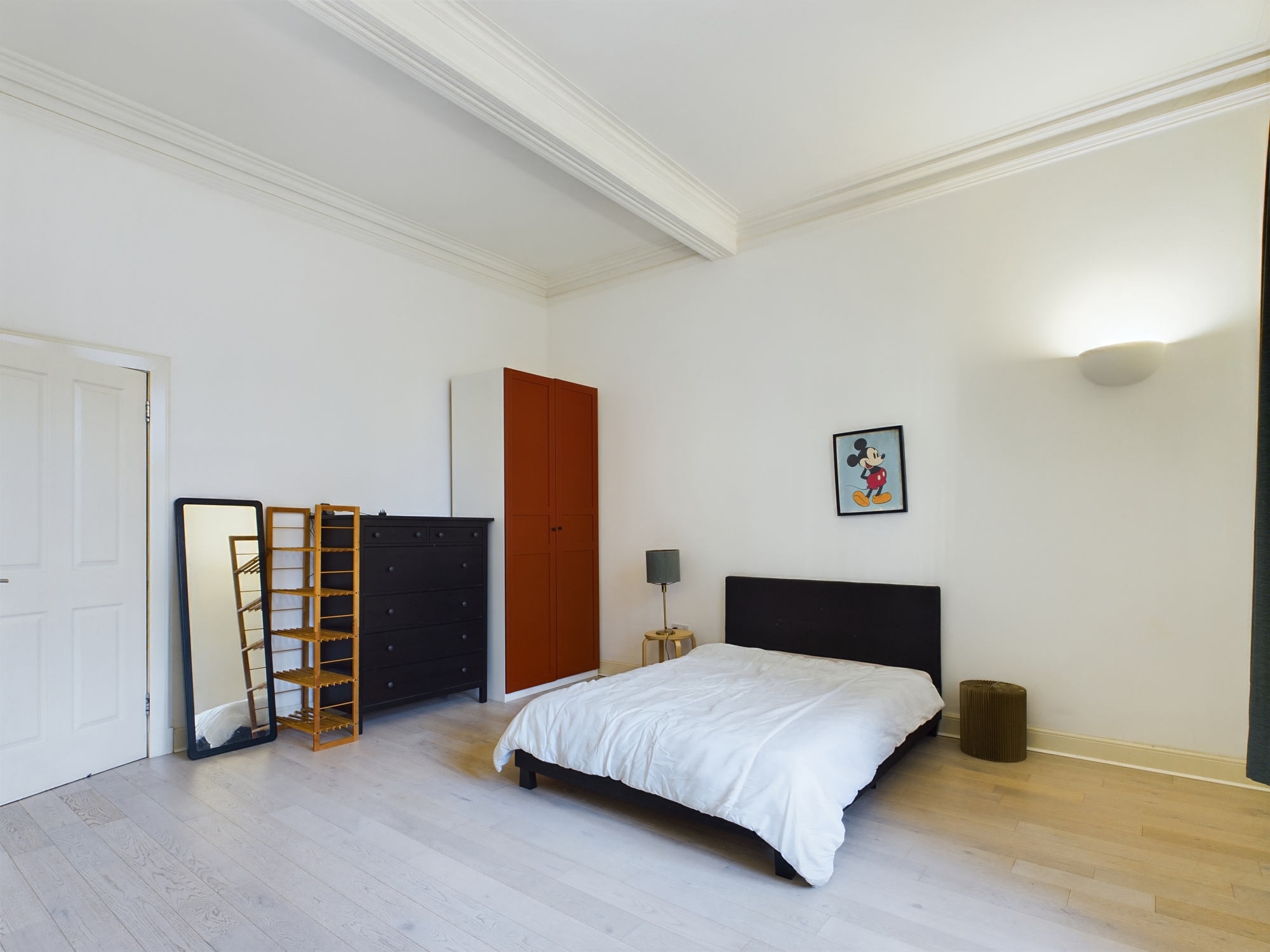 CAM02311G0-PR0092-STILL005