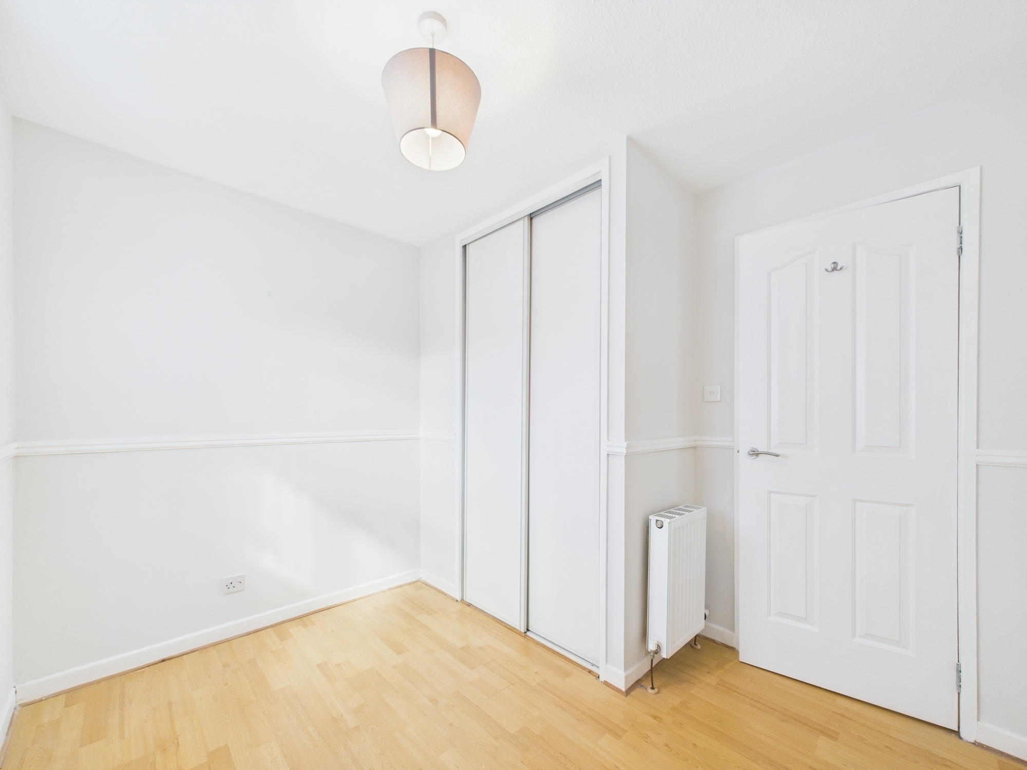 CAM02311G0-PR0229-STILL031