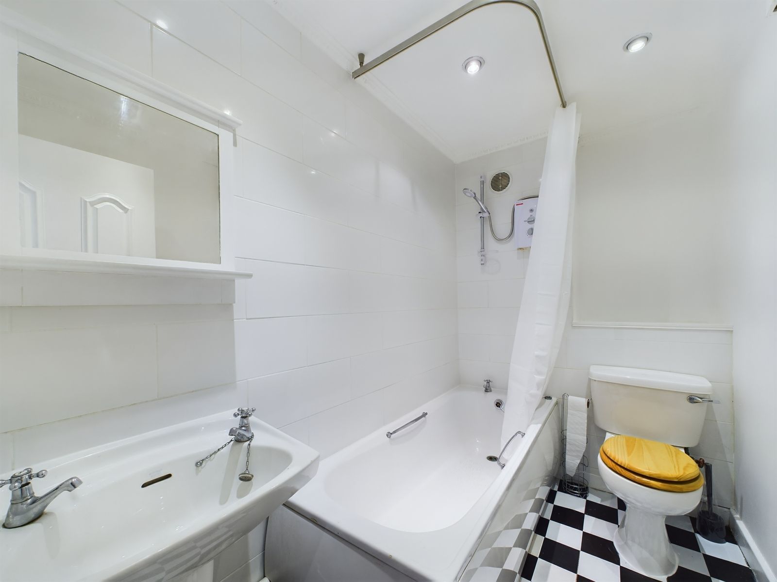 upload_cam02311g0_pr0110_still004_6613e77d74b43