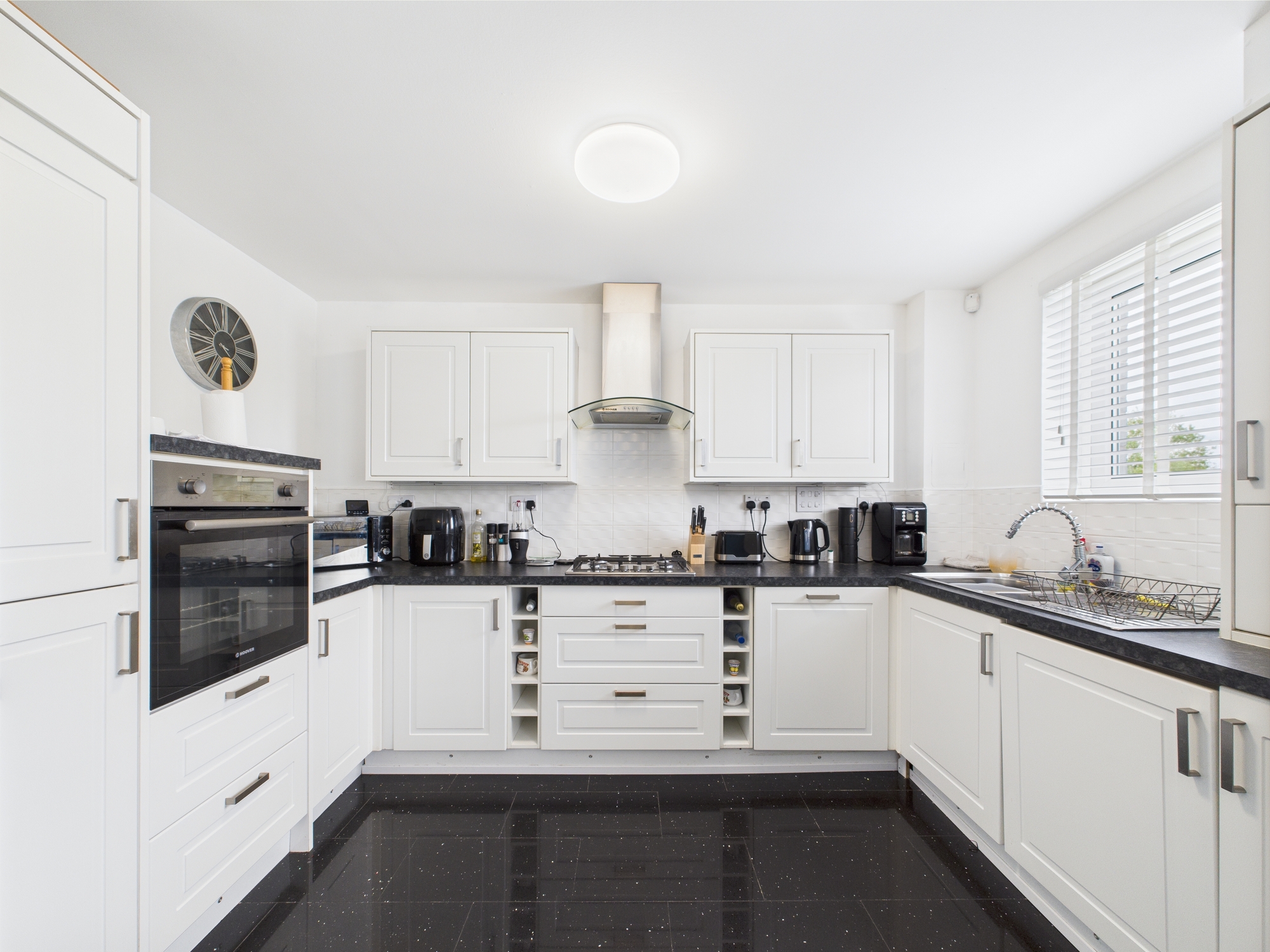 Whimbrel Wynd kitchen