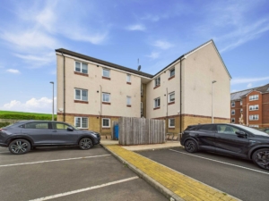 Elie Drive - Two Bedroom Ground Floor Apartment In Bishopton To Let