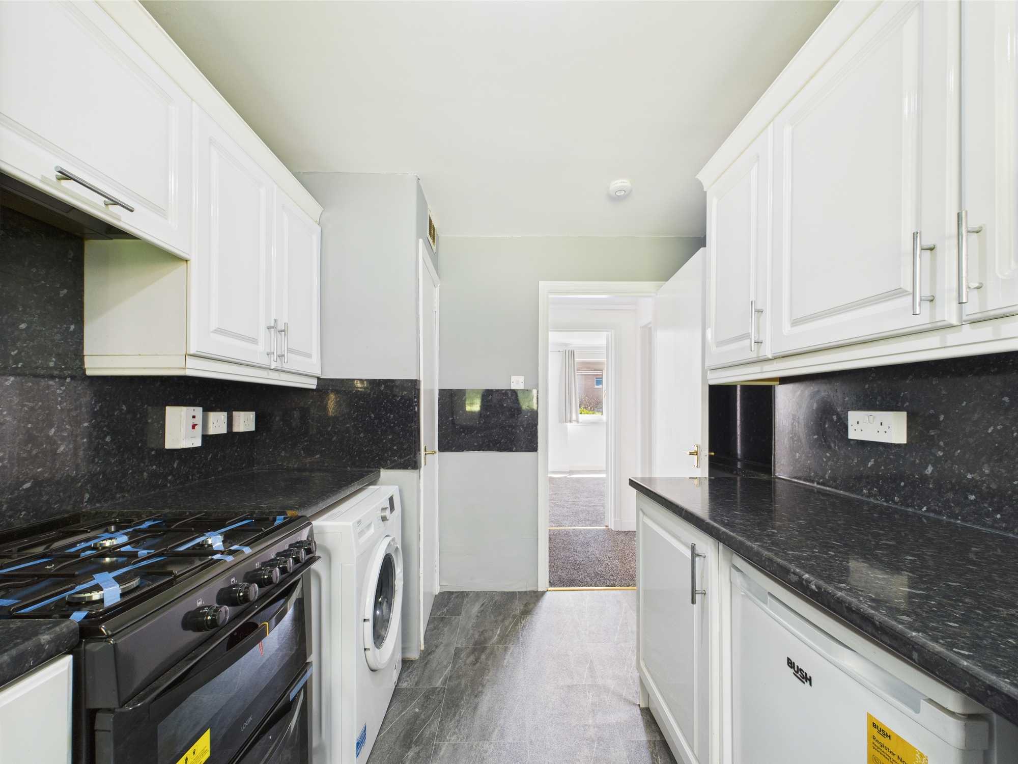 kitchen-3 Drumchapel Road - Two Bedroom Ground Floor Flat To Let Drumchapel