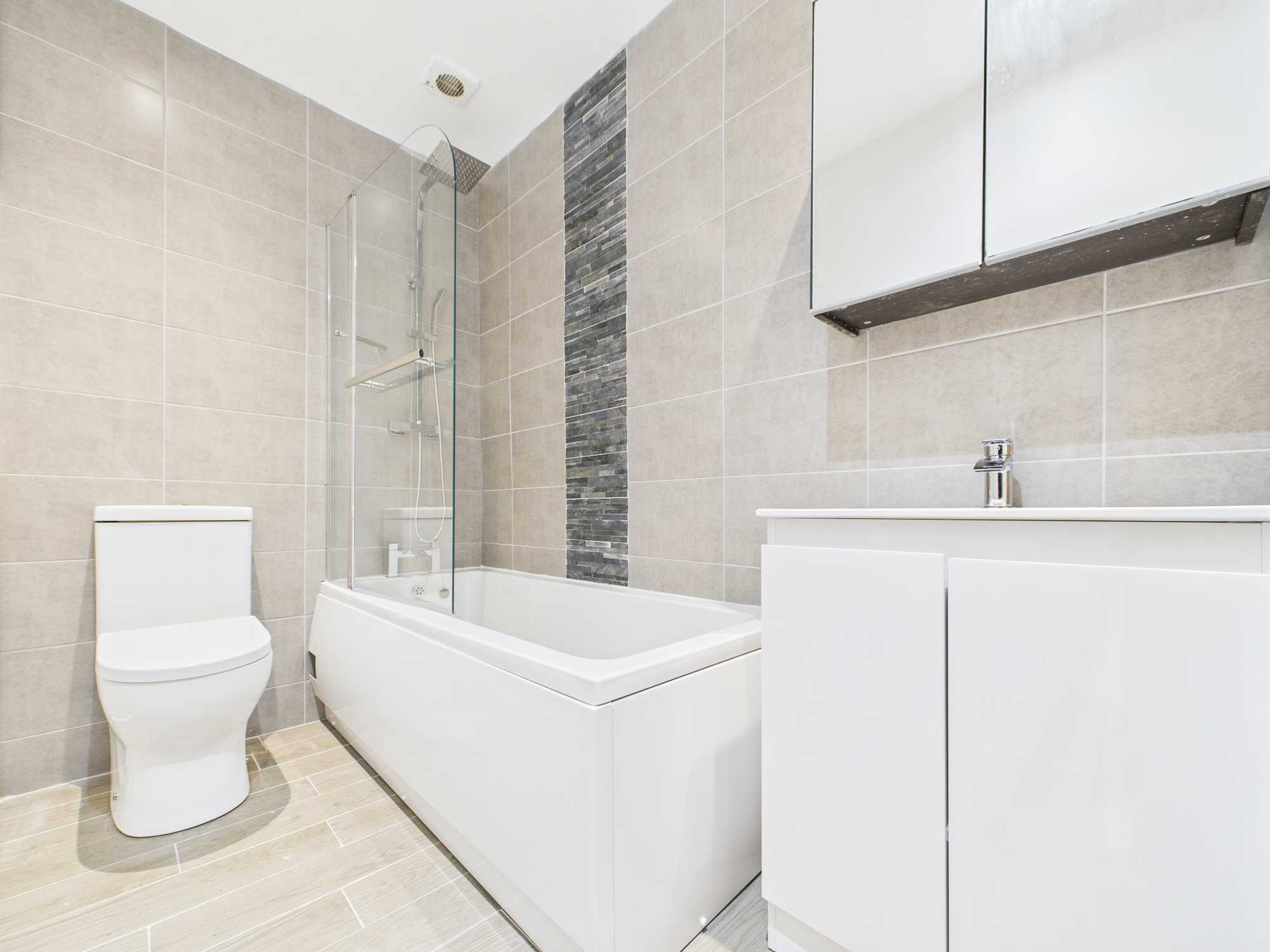 Copland Road - One Bedroom Flat To Let In Ibrox