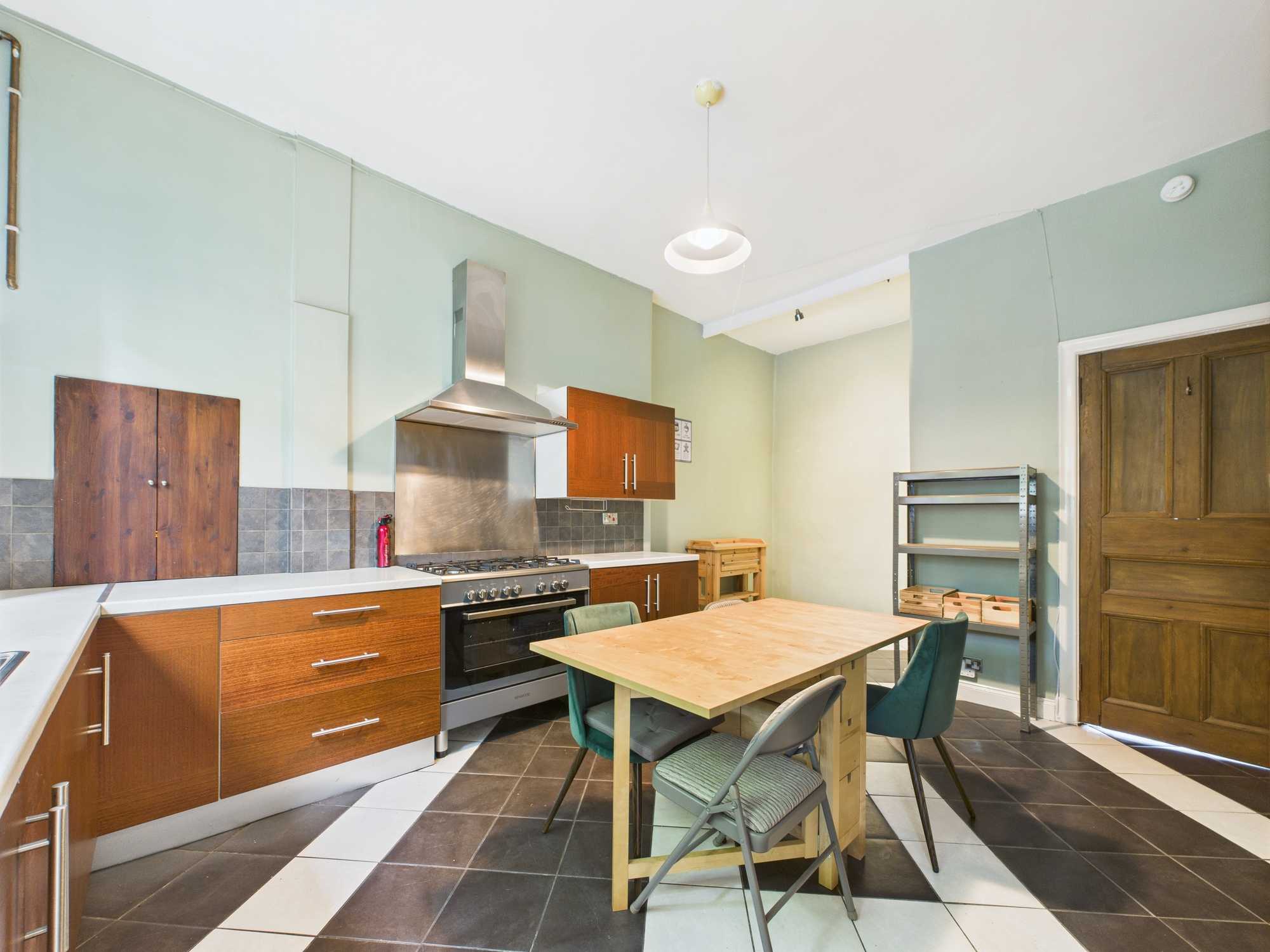 Copland Road - One Bedroom Flat To Let In Ibrox