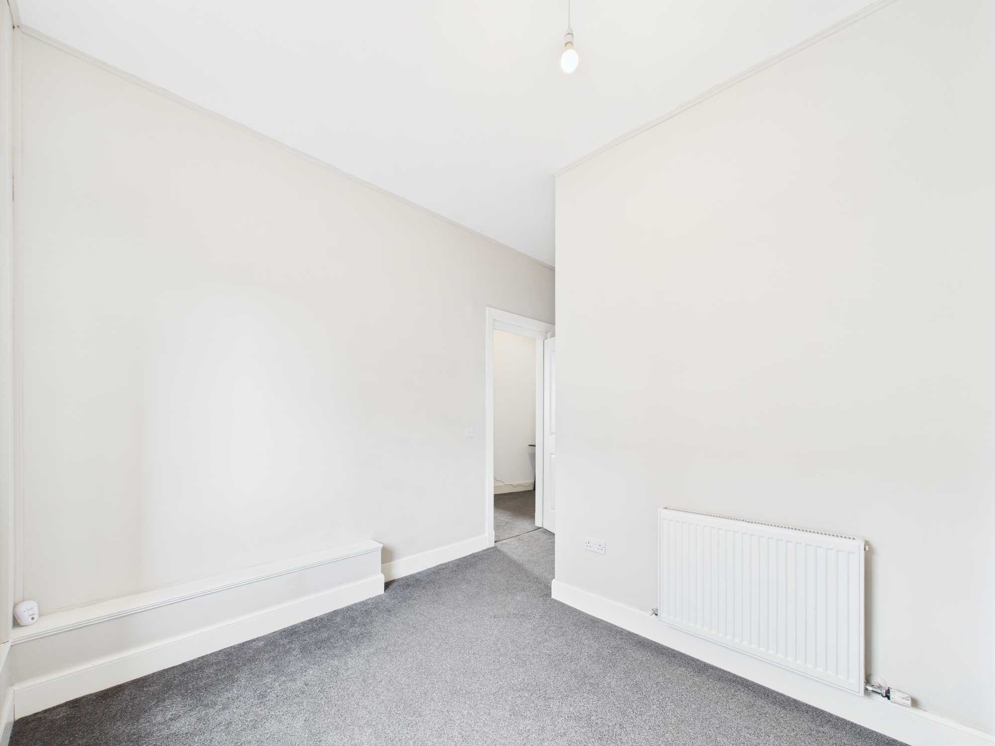 bedroom-1-2x Renfield Street - Two Bedroom Tenement Flat To Let In Renfrew