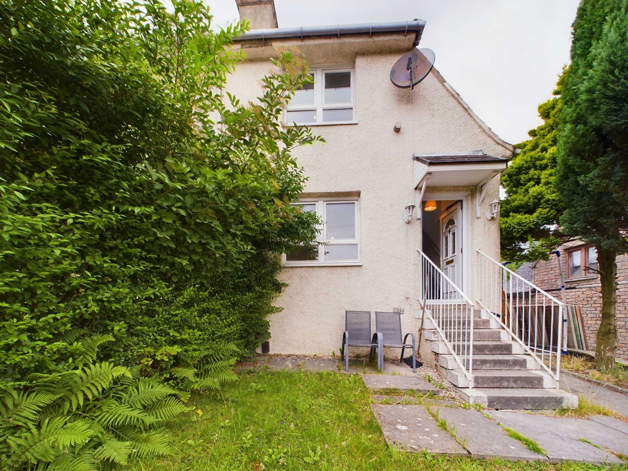 dukes-road-street-view-cambuslang Two Bedroom End-Terraced House To Let In Cambuslang