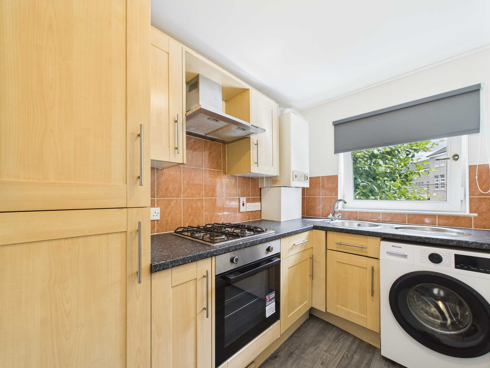 kitchen 2 Ferguslie Walk - Two Bedroom First Floor Flat To Let Paisley