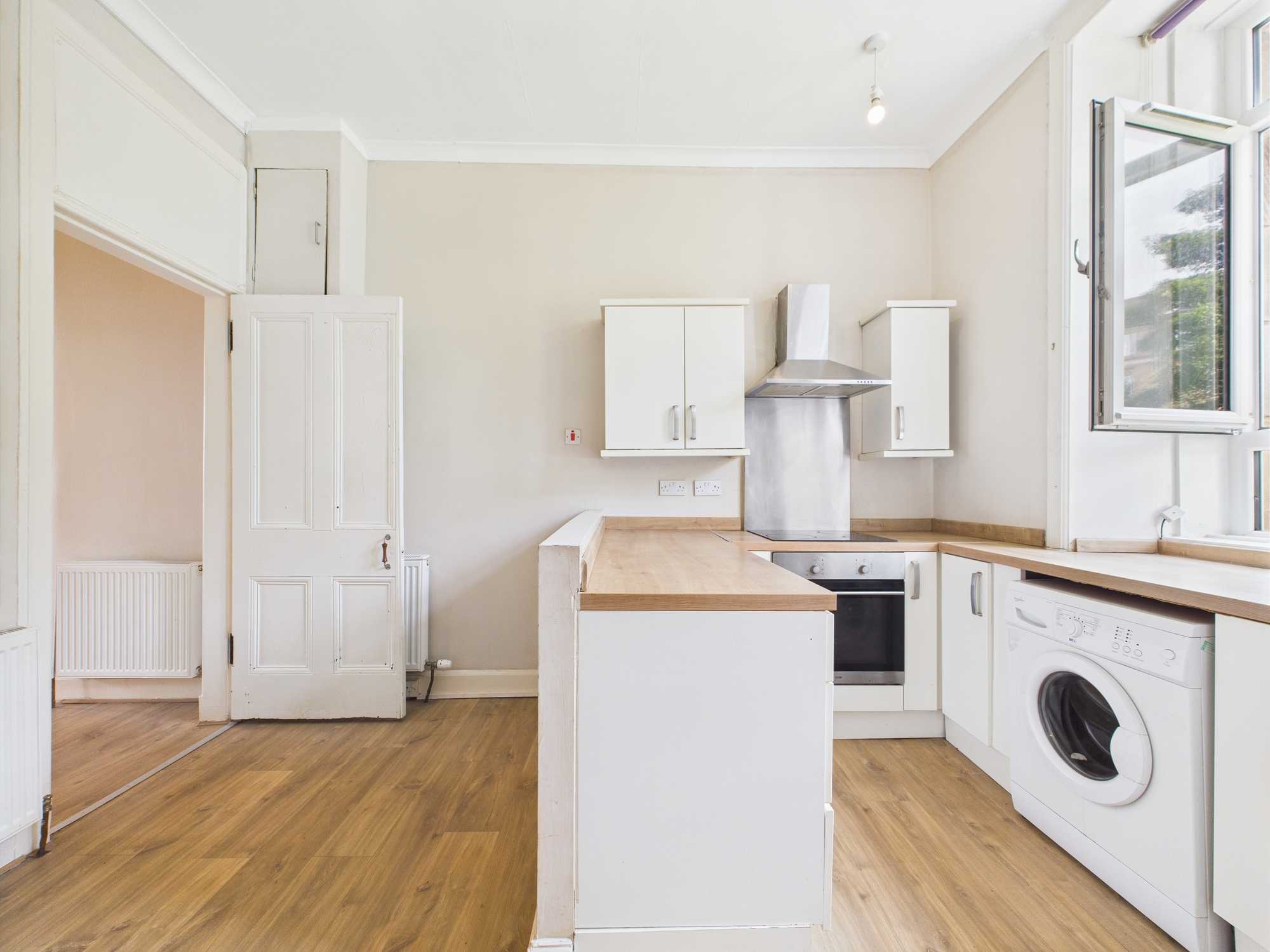 Cumming Drive - One Bedroom Flat To Let In Mount Florida Glasgow