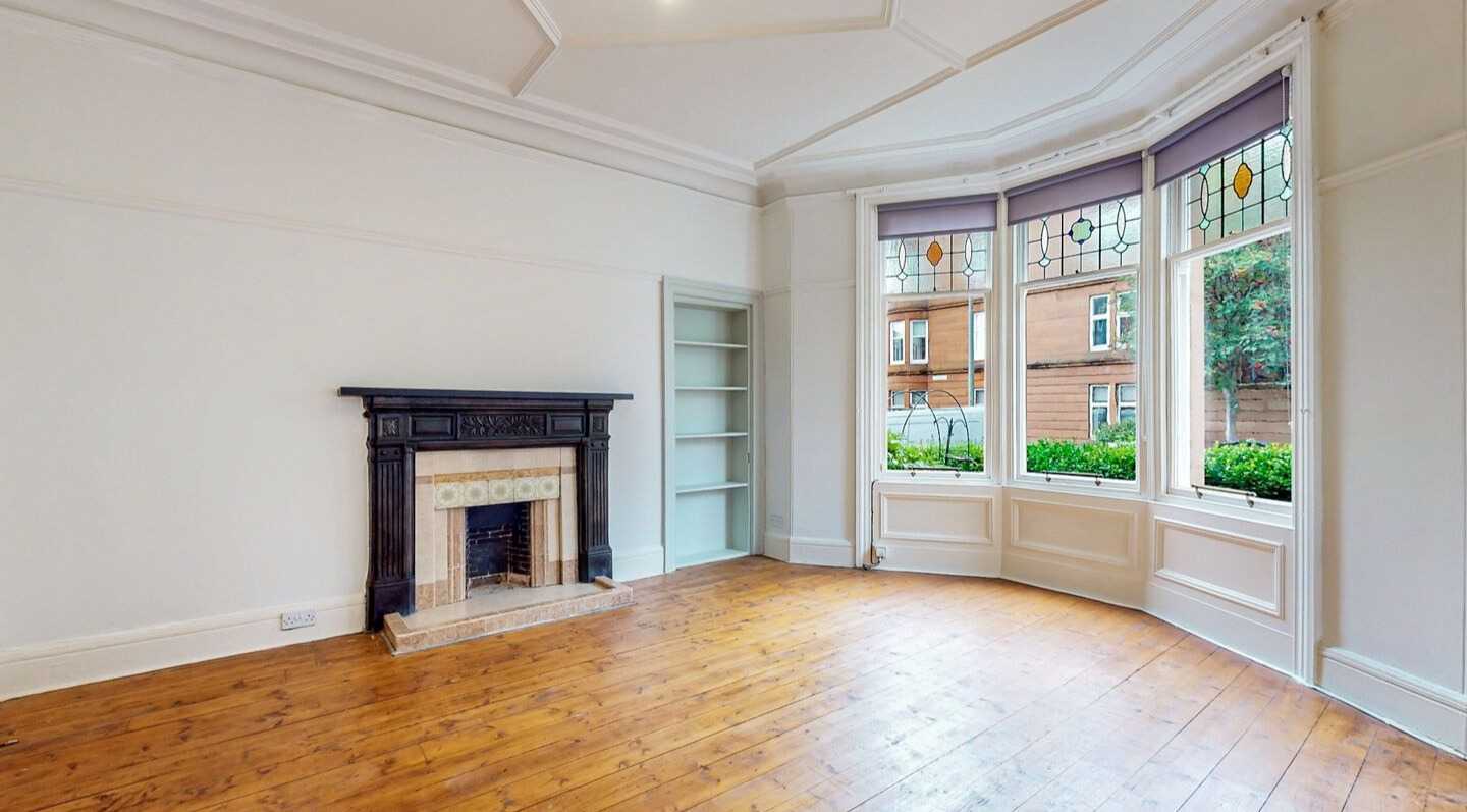 living room 2 Lochside Street - Two Bedroom Flat To Let In Shawlands