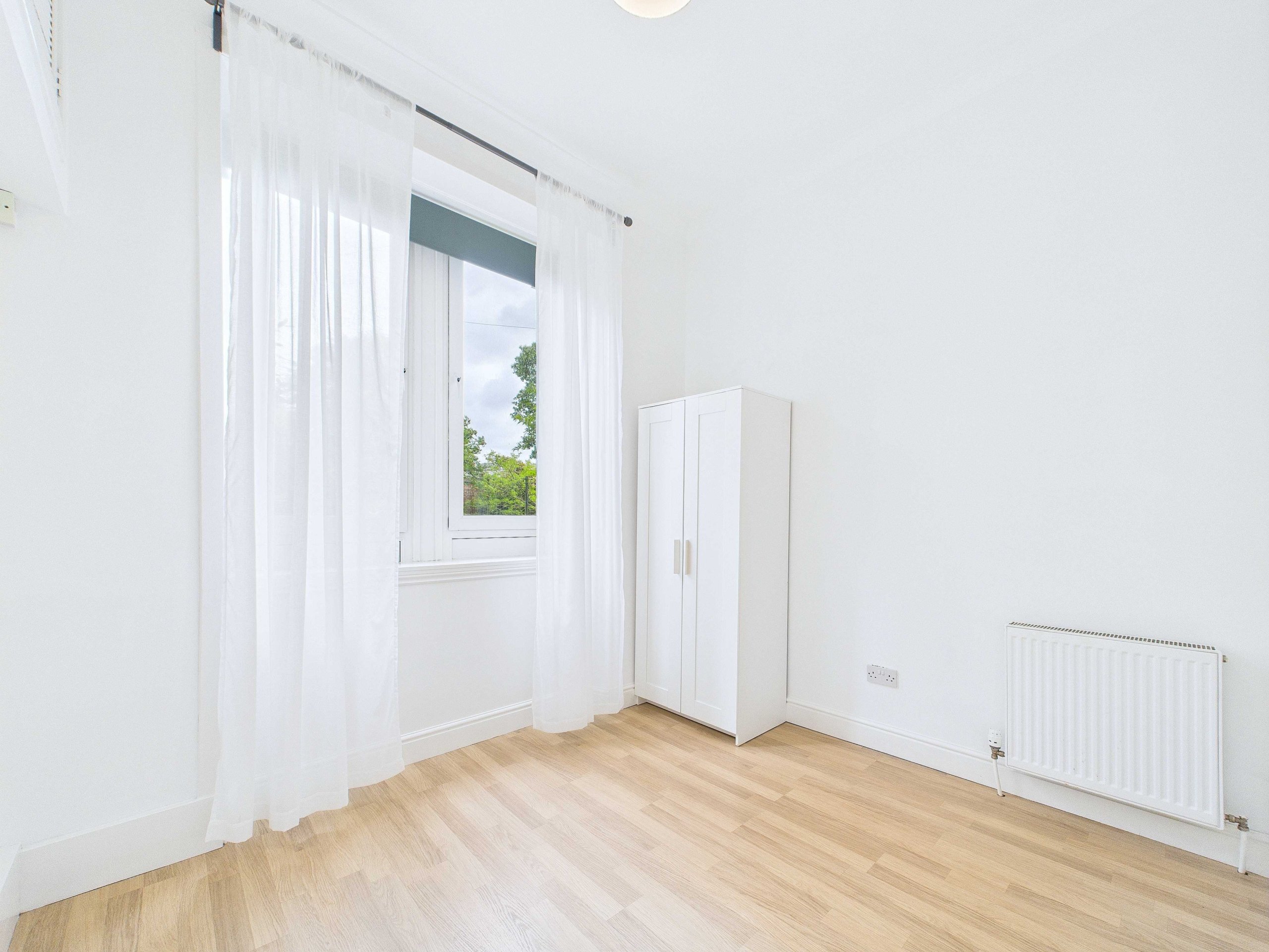 1 Ewing Street, Rutherglen bedroom 3 Ewing Street - One Bedroom Flat To Let In Rutherglen