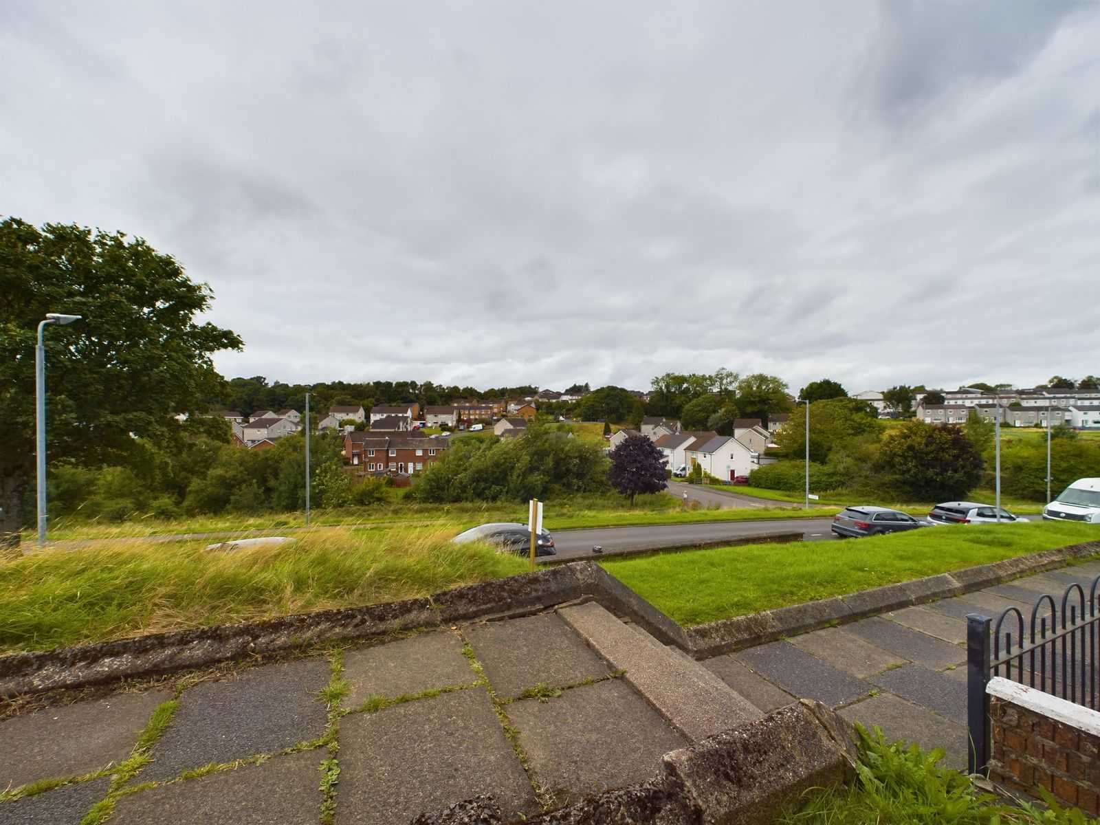 Cardross Road - Two Bedroom House To Let In Dumbarton