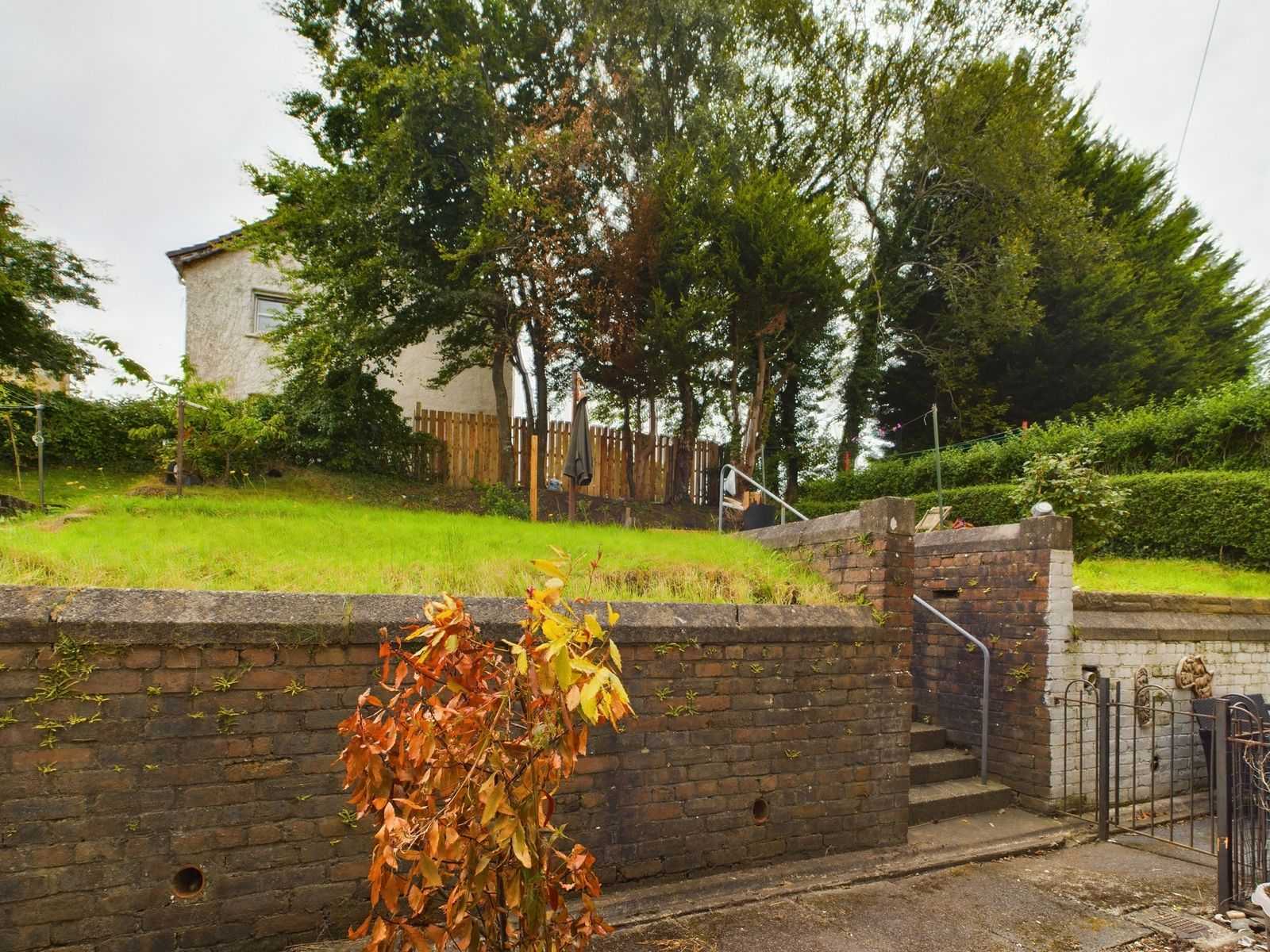 Cardross Road - Two Bedroom House To Let In Dumbarton