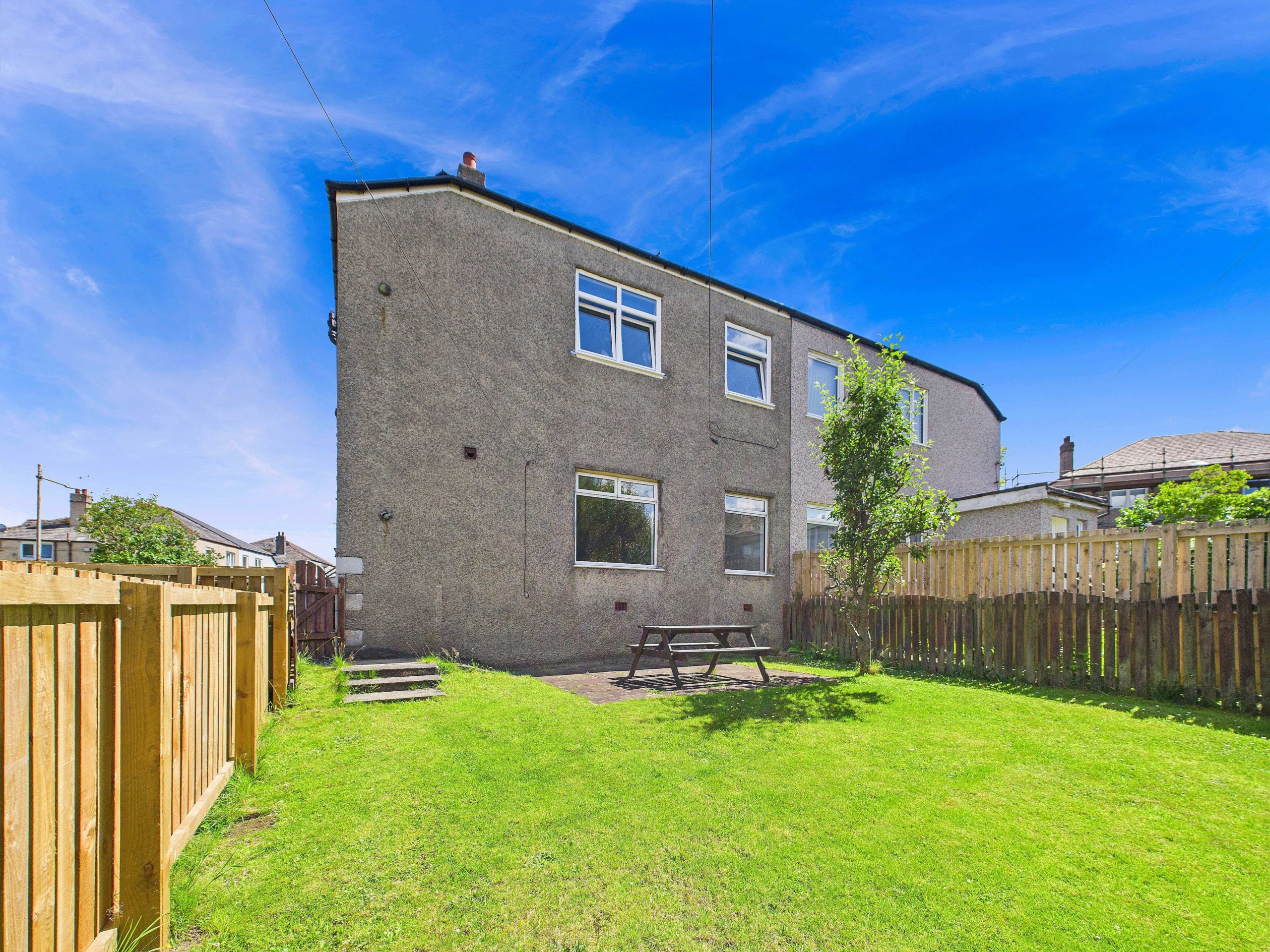 90 Burnfoot Drive Garden 4 Burnfoot Drive - Three Bedroom Lower Cottage Flat To Let In Cardonald