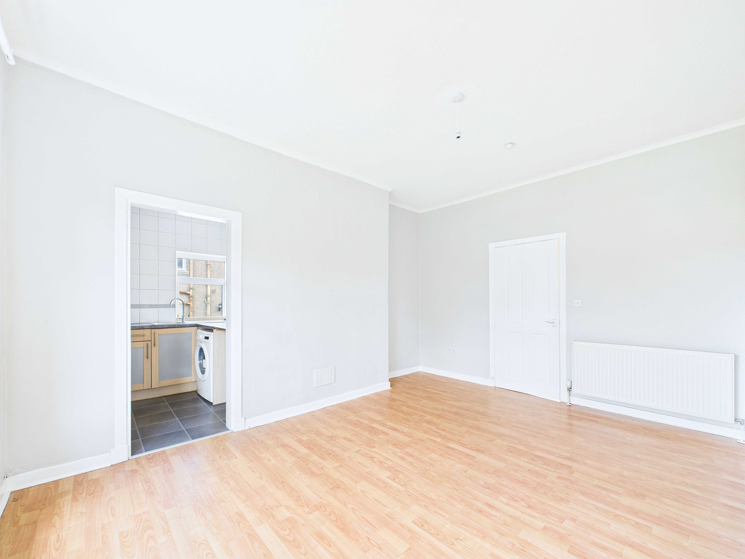 90 Burnfoot Drive Living room 2 Burnfoot Drive - Three Bedroom Lower Cottage Flat To Let In Cardonald