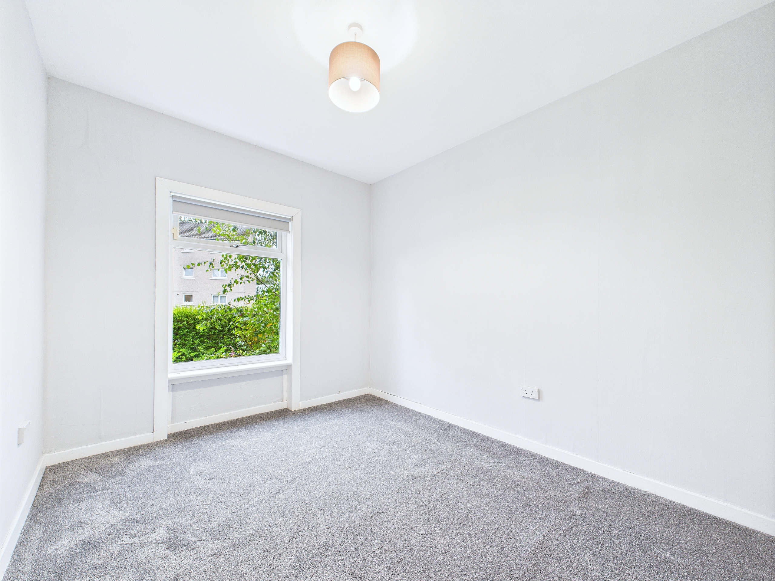 144 Kinnell Avenue – Three Bedroom Lower Cottage Flat To Let Hillington 144 Kinnell Avenue – Three Bedroom Lower Cottage Flat To Let Hillington