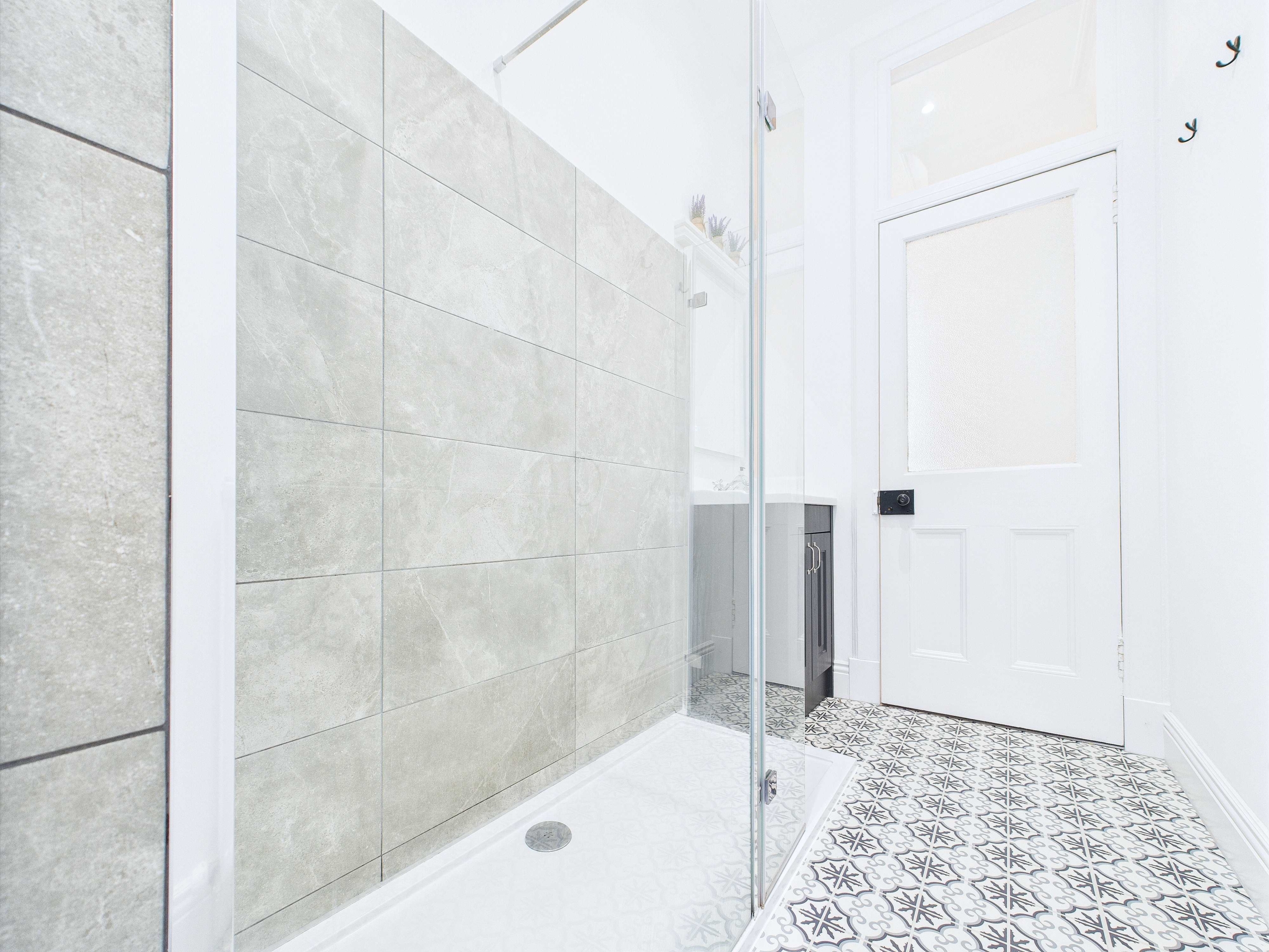 Bathroom Greenlaw Avenue Greenlaw Avenue - One Bedroom Flat To Let In Paisley