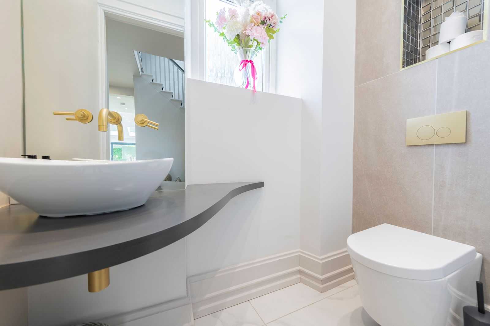 baldernock manse W.C. Baldernock Manse - Three Bedroom Detached Villa To Let Bardowie