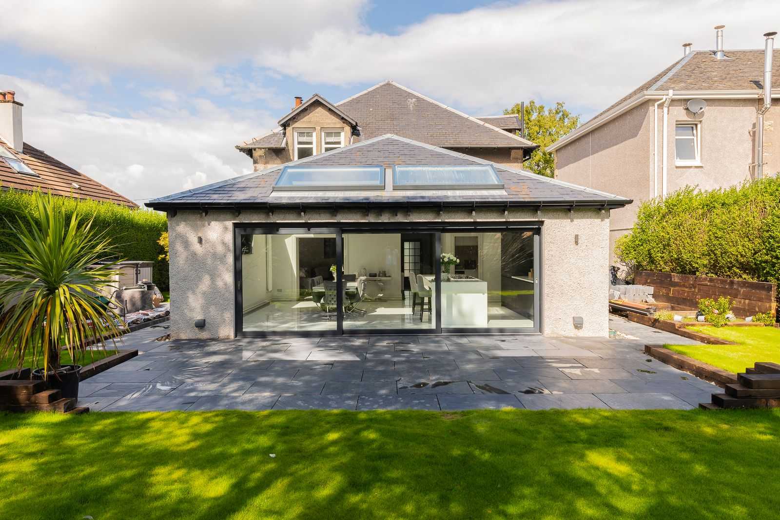 baldernock manse garden two Baldernock Manse - Three Bedroom Detached Villa To Let Bardowie