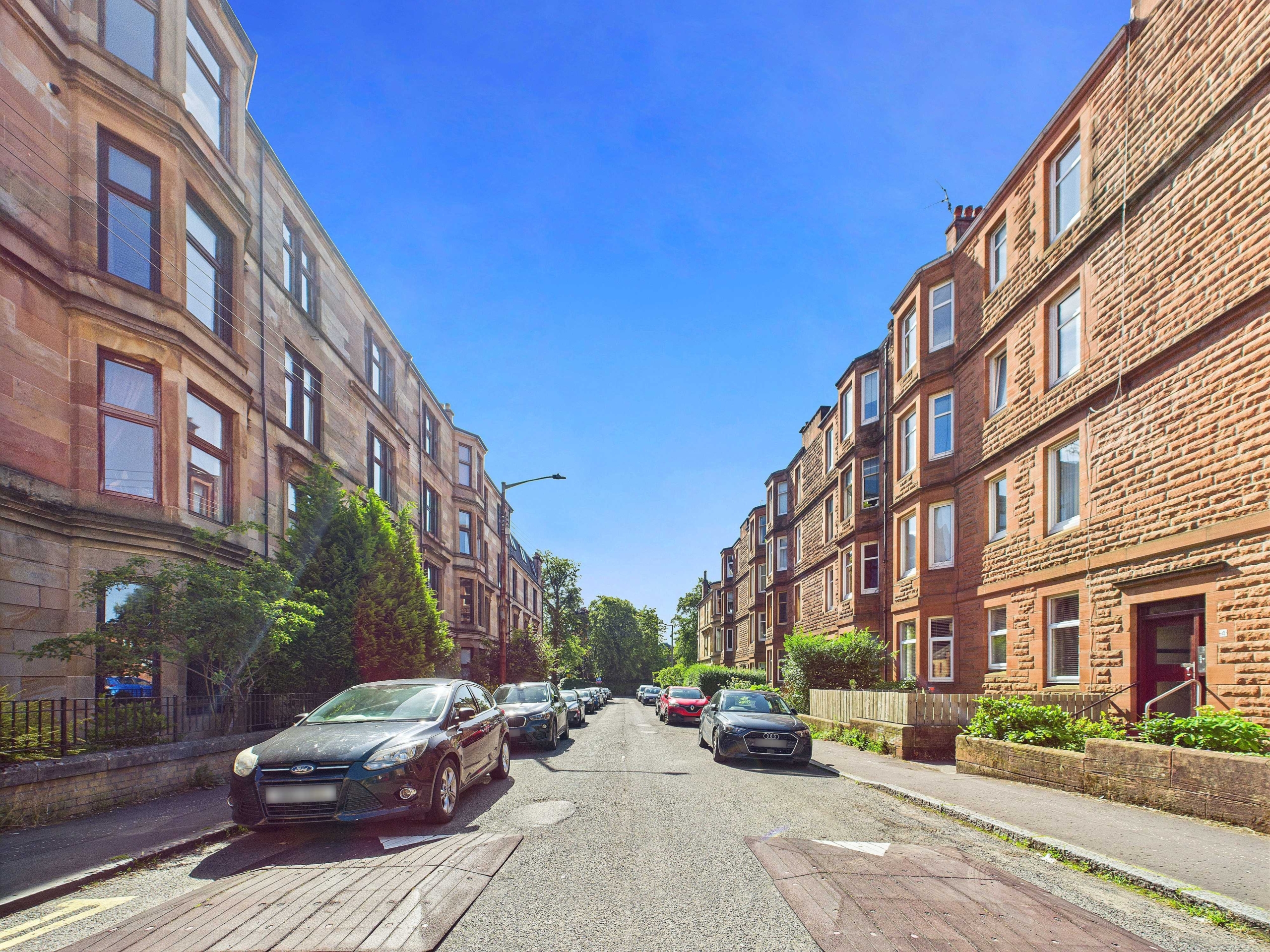 james gray street street view 2 James Gray Street - Two Bedroom Tenement Flat For Sale In Shawlands