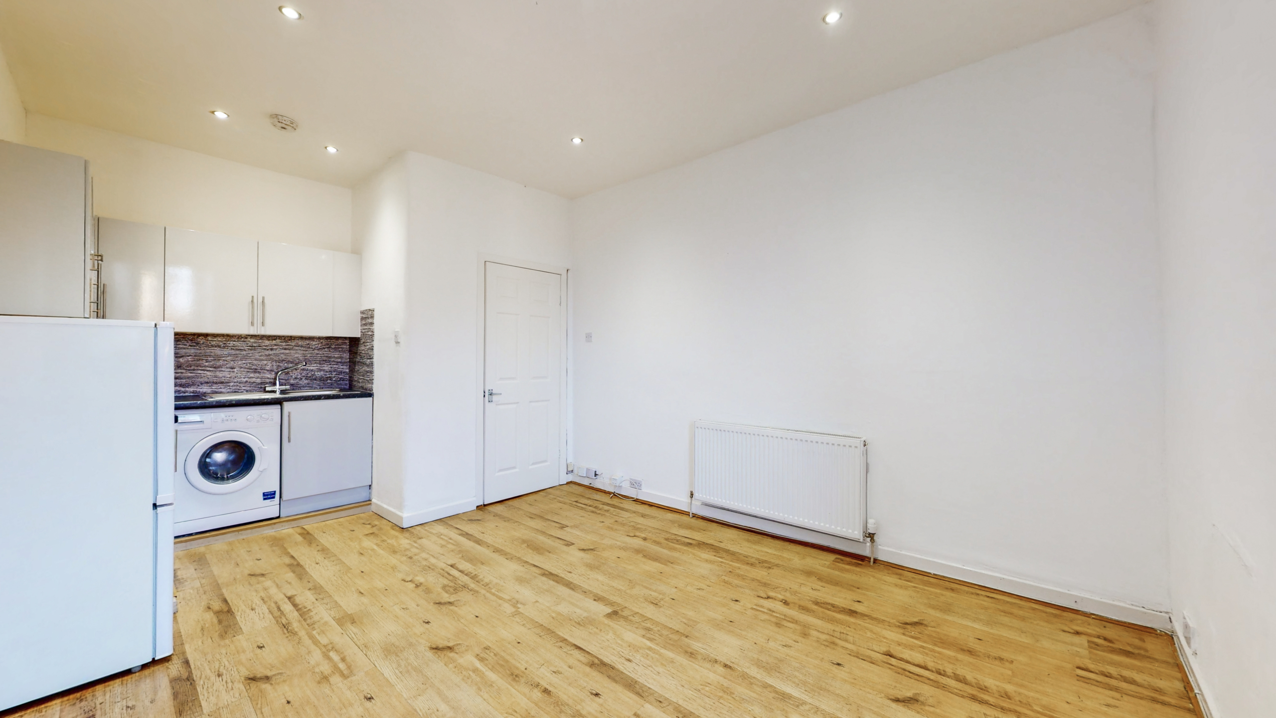 Blackhall St Paisley Flat to rent Paisley