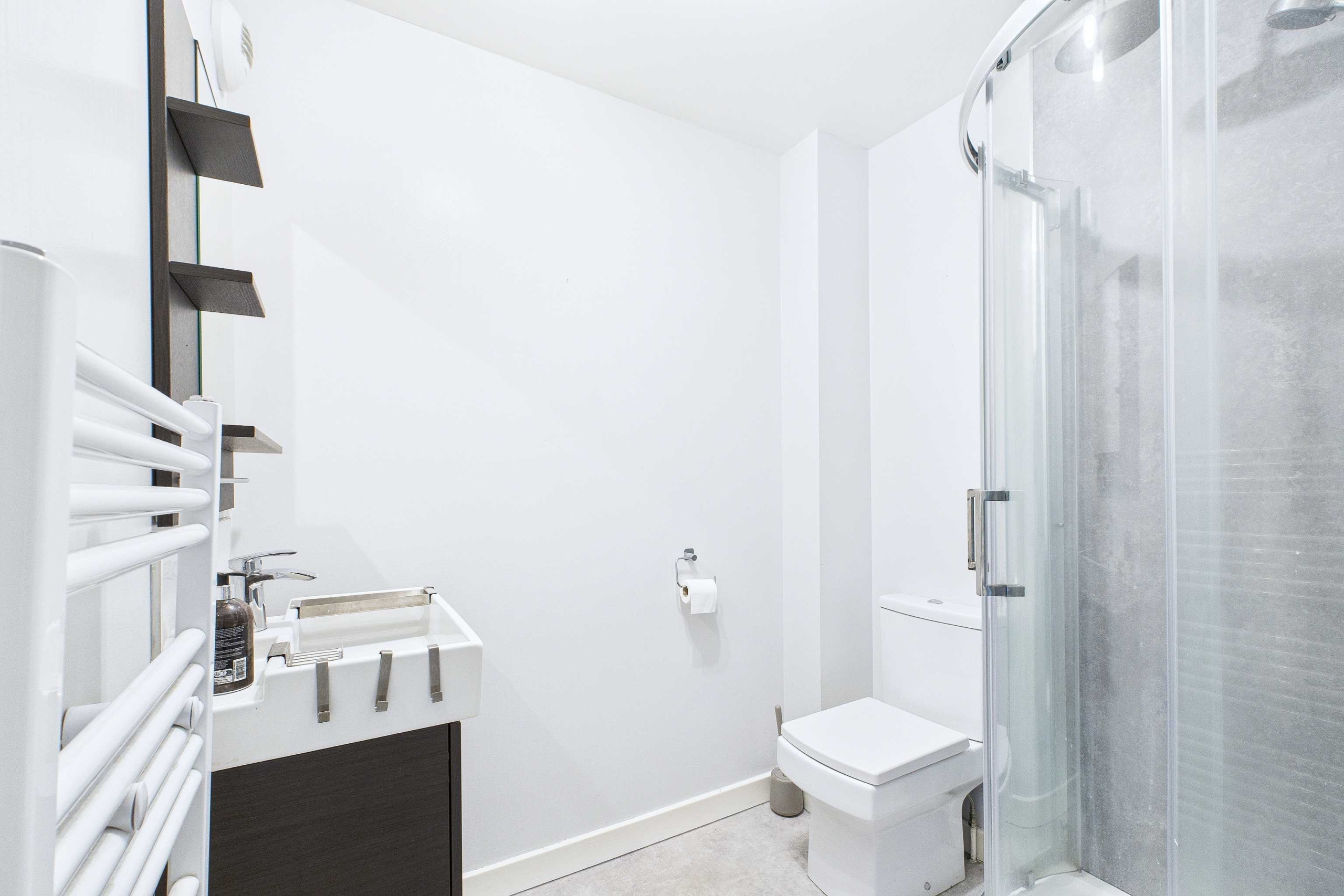 1:1 91 Elder Street ensuite Two Bedroom Flat To Let In Govan Glasgow