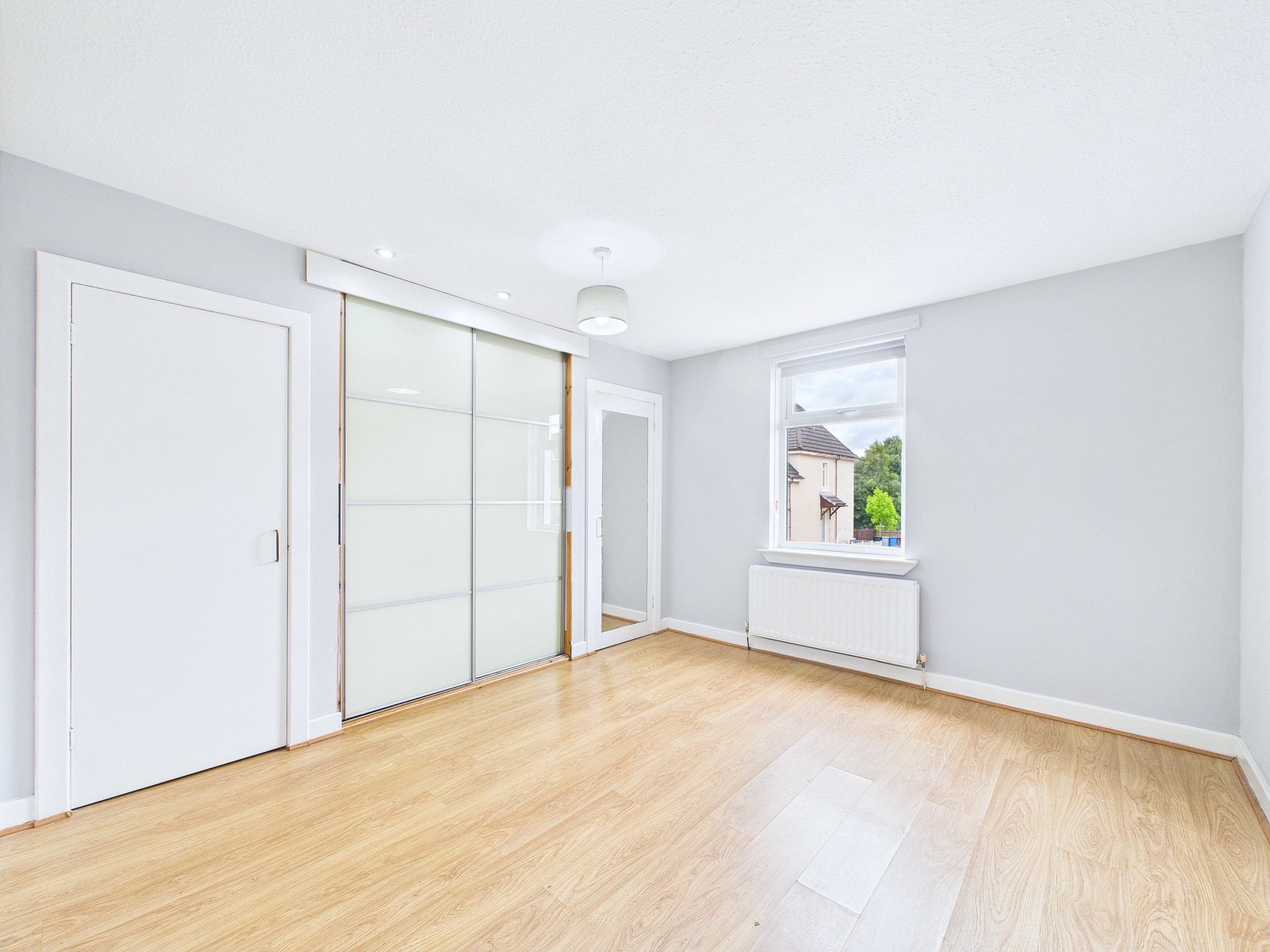 Burnside Crescent - Ground Floor Two Bedroom Flat To Let In Blantyre