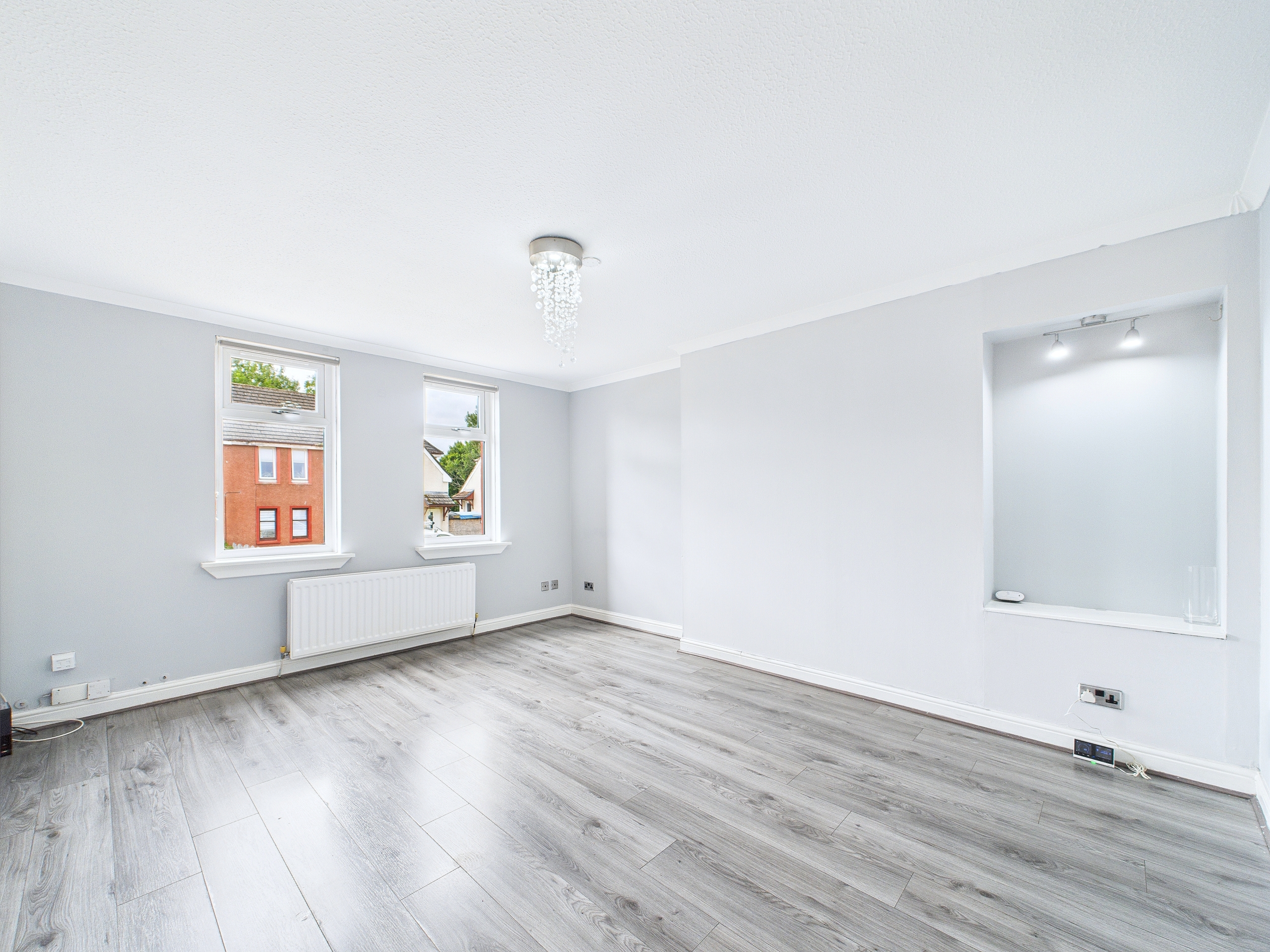 Burnside Crescent - Ground Floor Two Bedroom Flat To Let In Blantyre