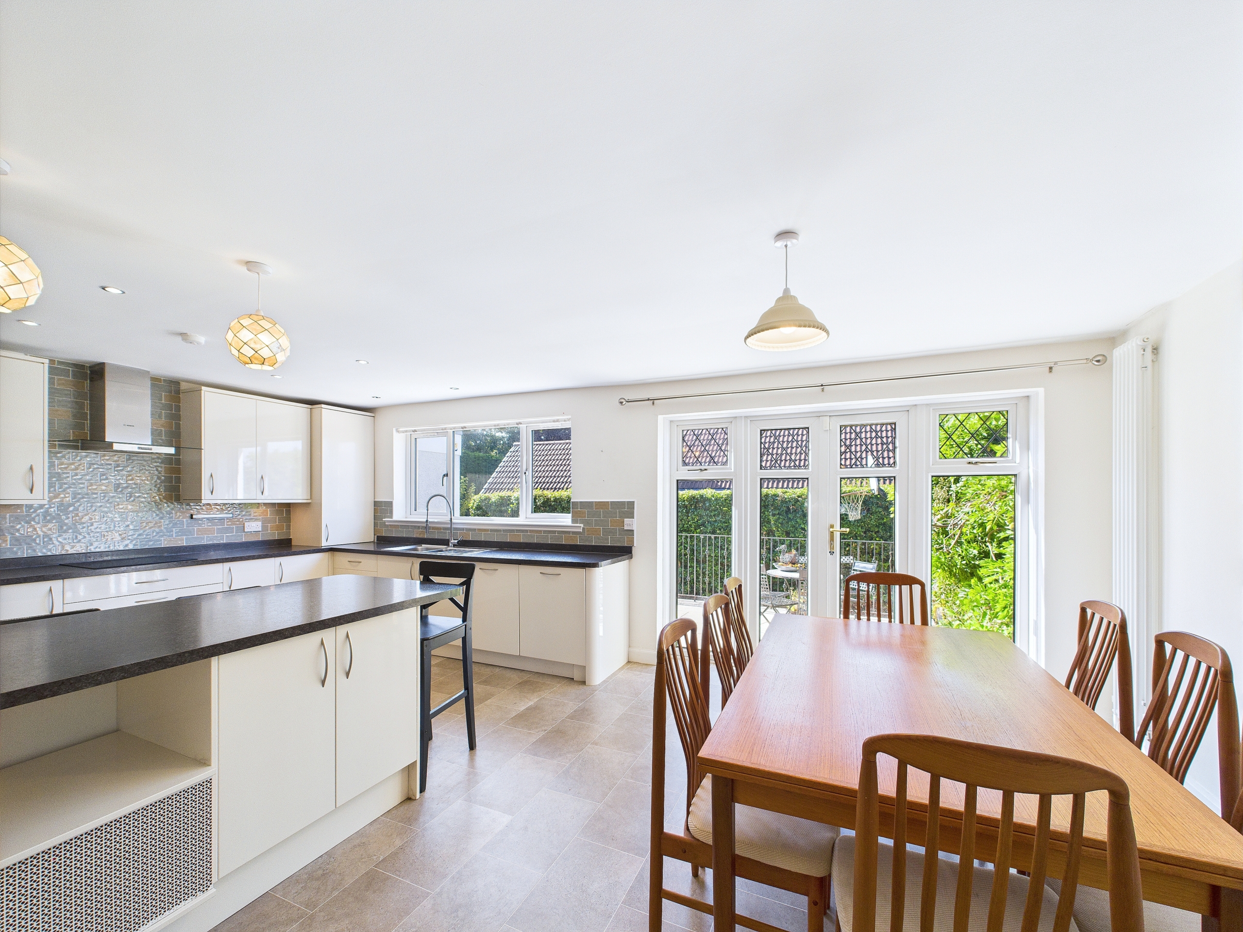 39 Kirkdene Avenue – Four Bedroom Bungalow Newton Mearns