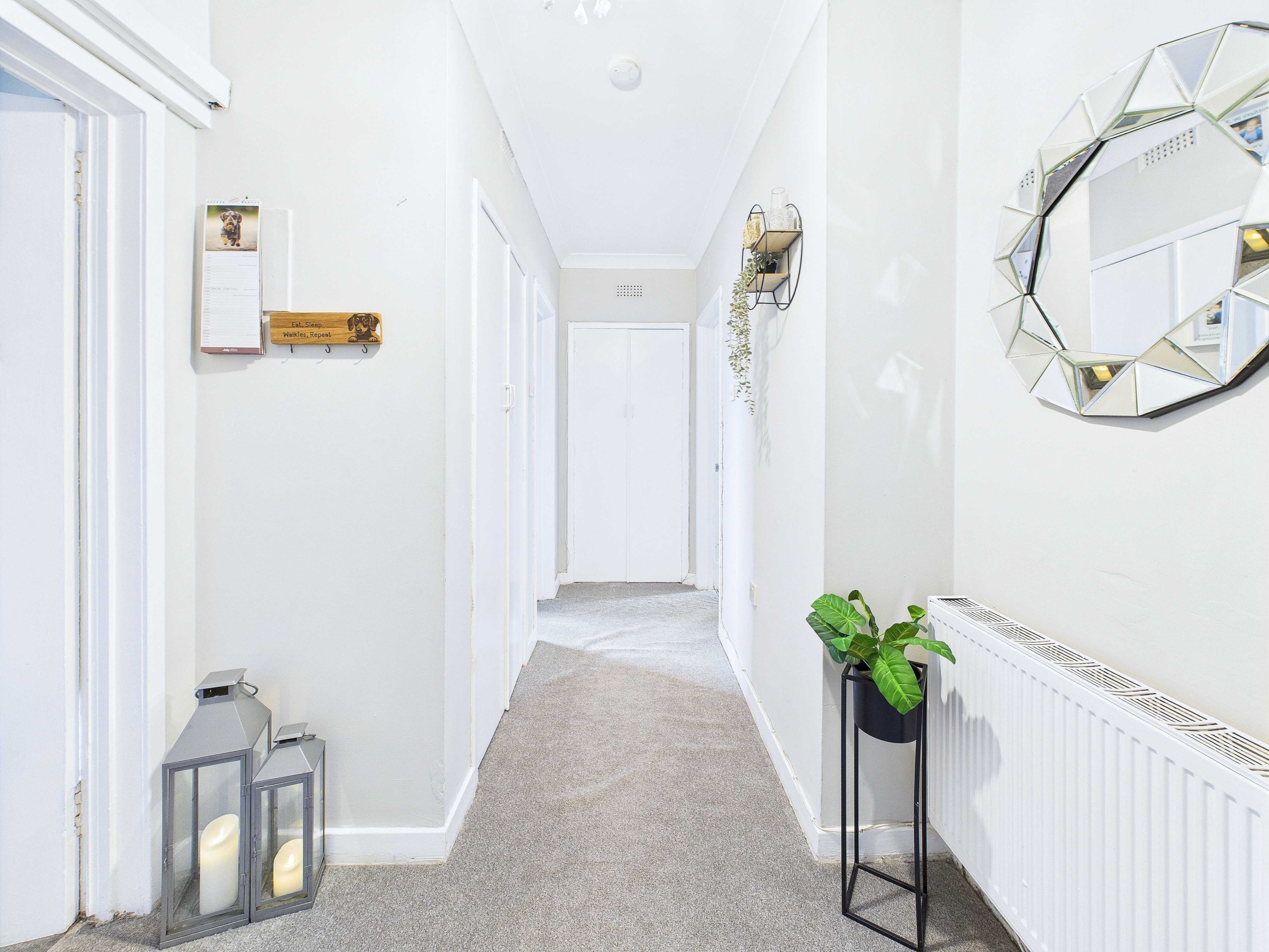 Ladybank Drive - Three Bedroom Flat For Sale In Bellahouston