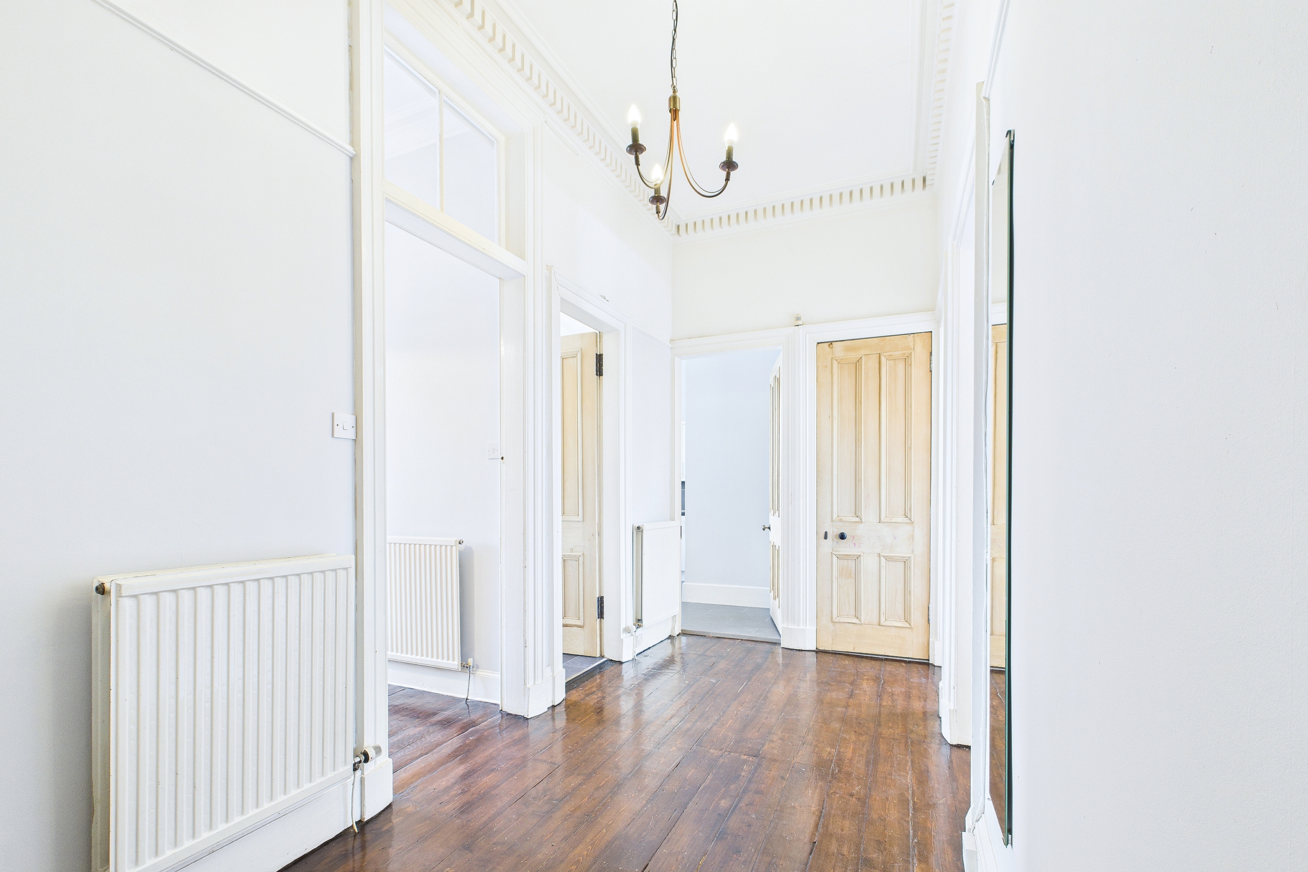 Queen Mary – Hall Two Bedroom Flat to Let Southside