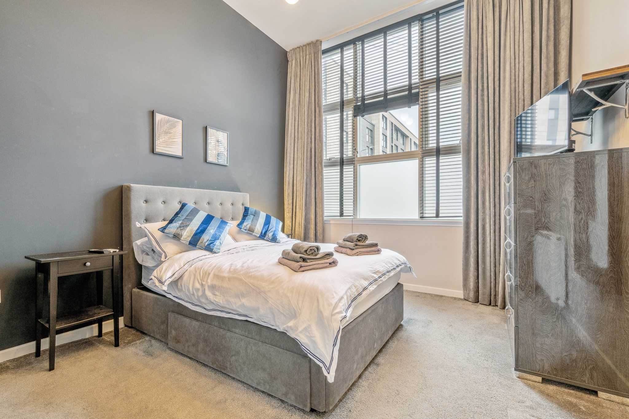 bedroom Minerva Street - One Bedroom Flat To Let In Finnieston Glasgow