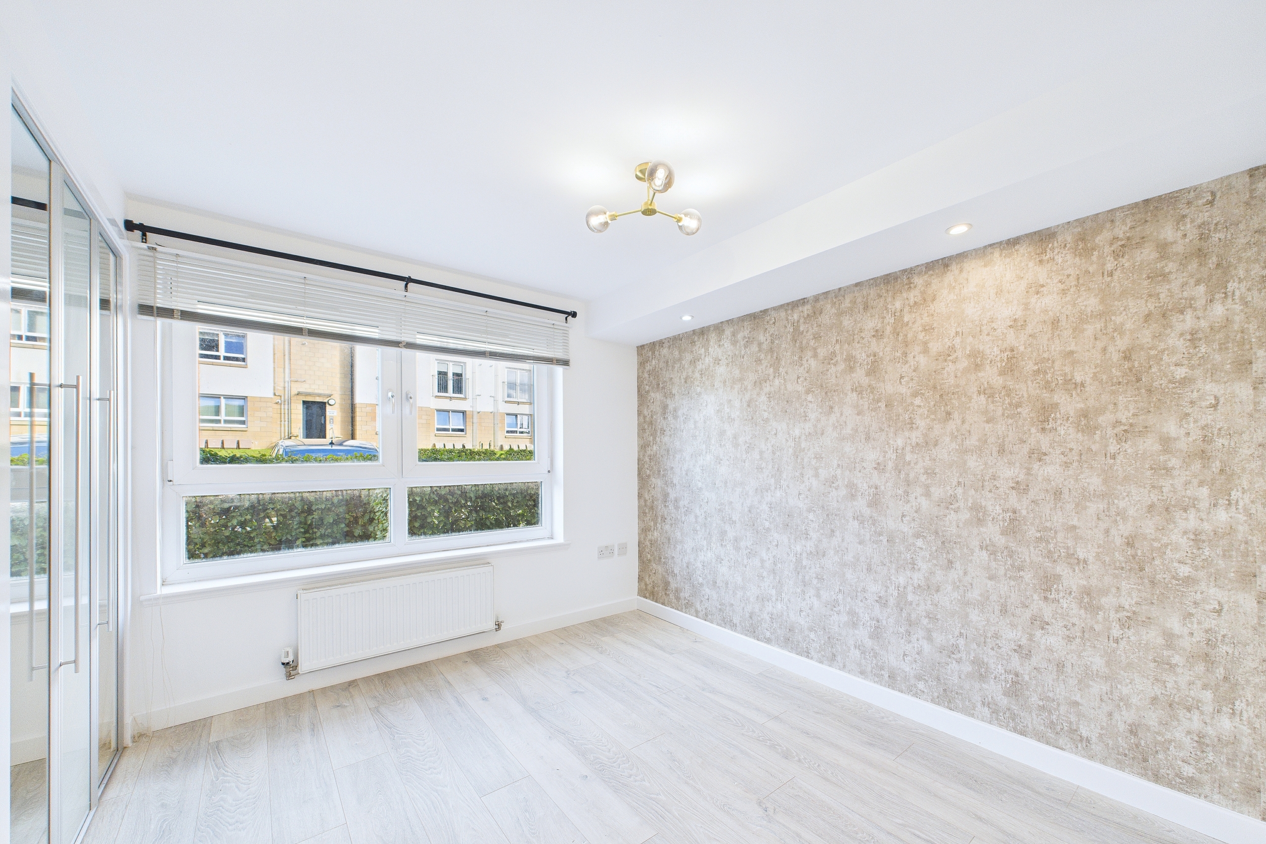 Two Bedroom Ground Floor Flat To Let In Motherwell