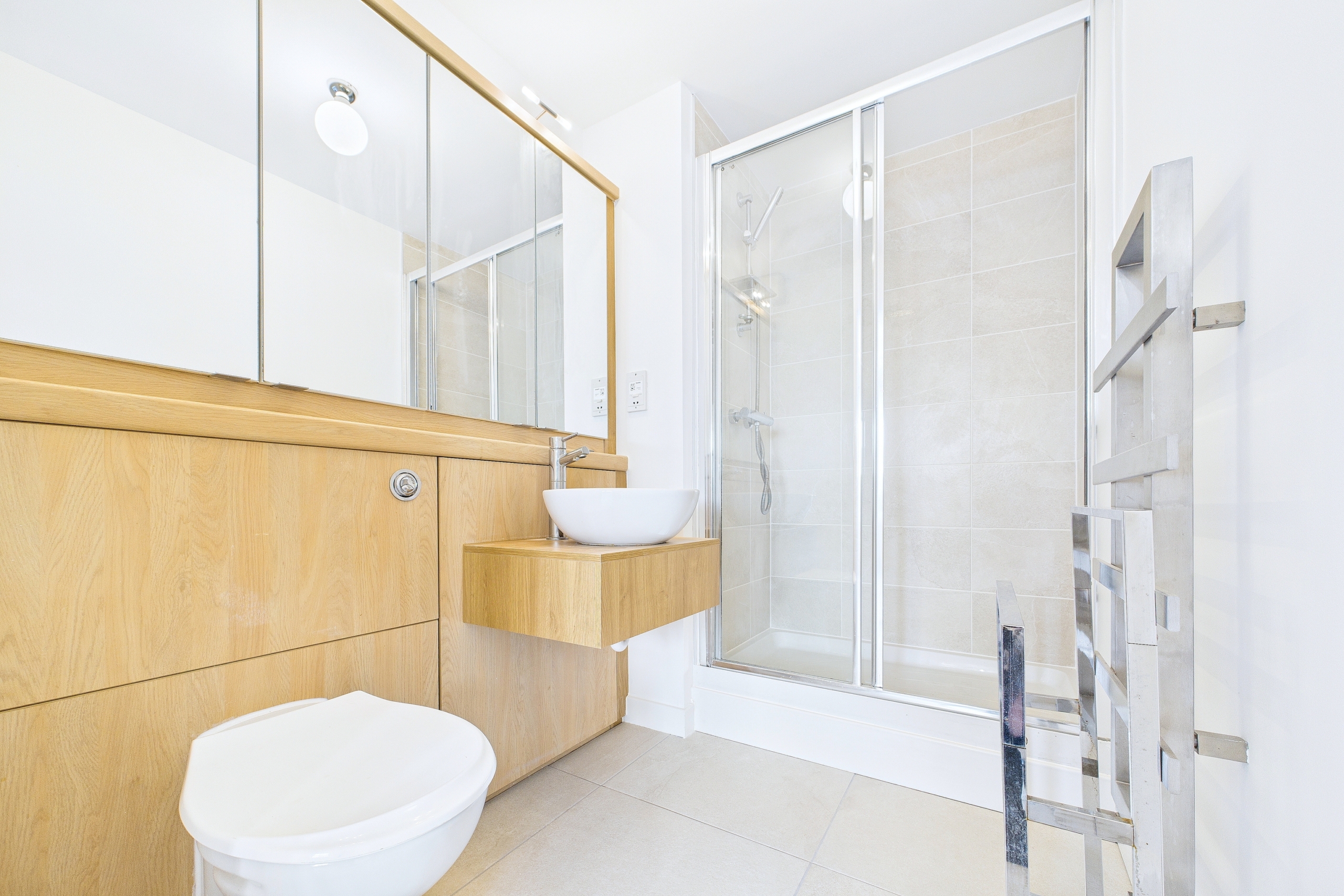 Two Bedroom Ground Floor Flat To Let In Motherwell