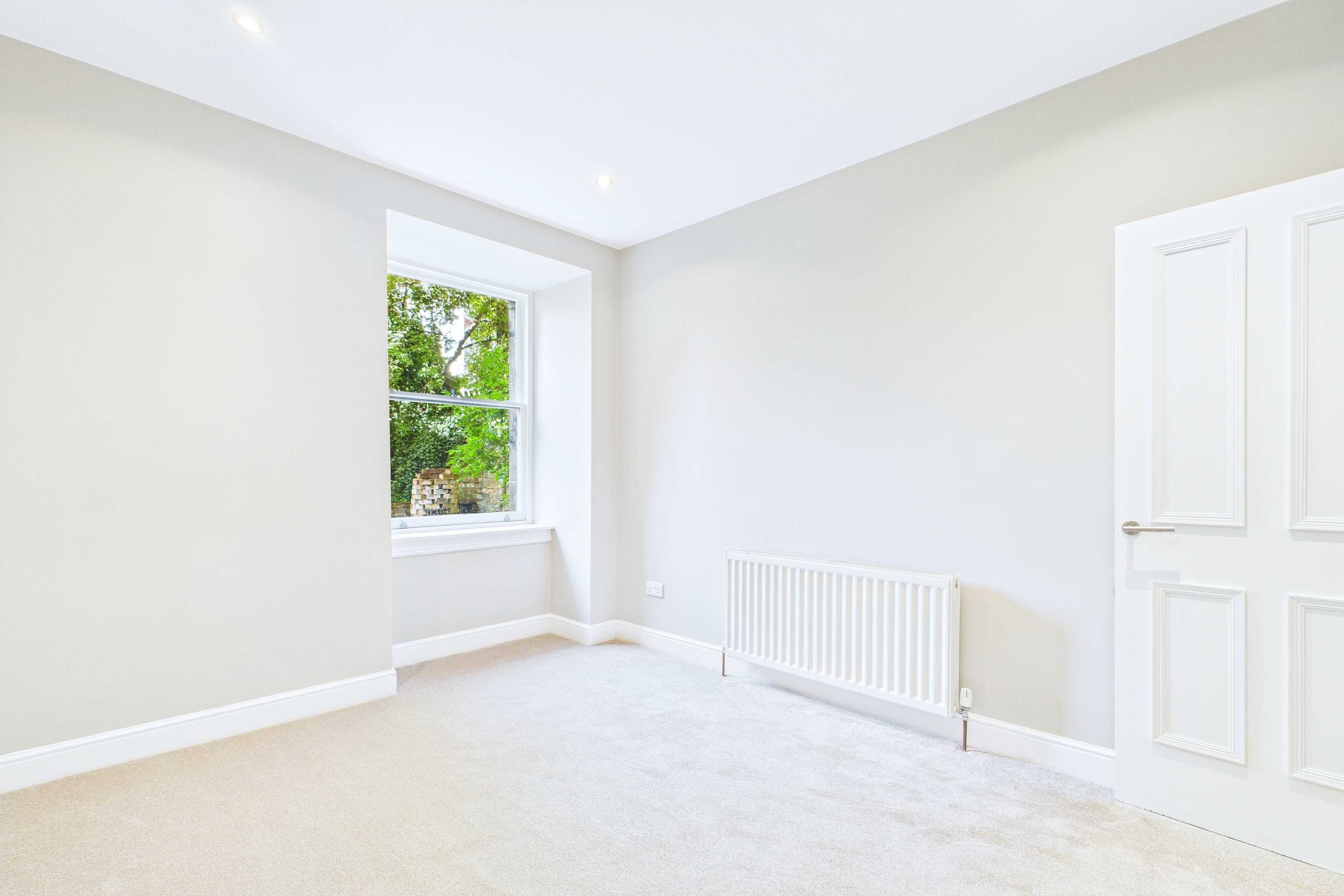 Two Bedroom Duplex Flat To Let In Shawlands