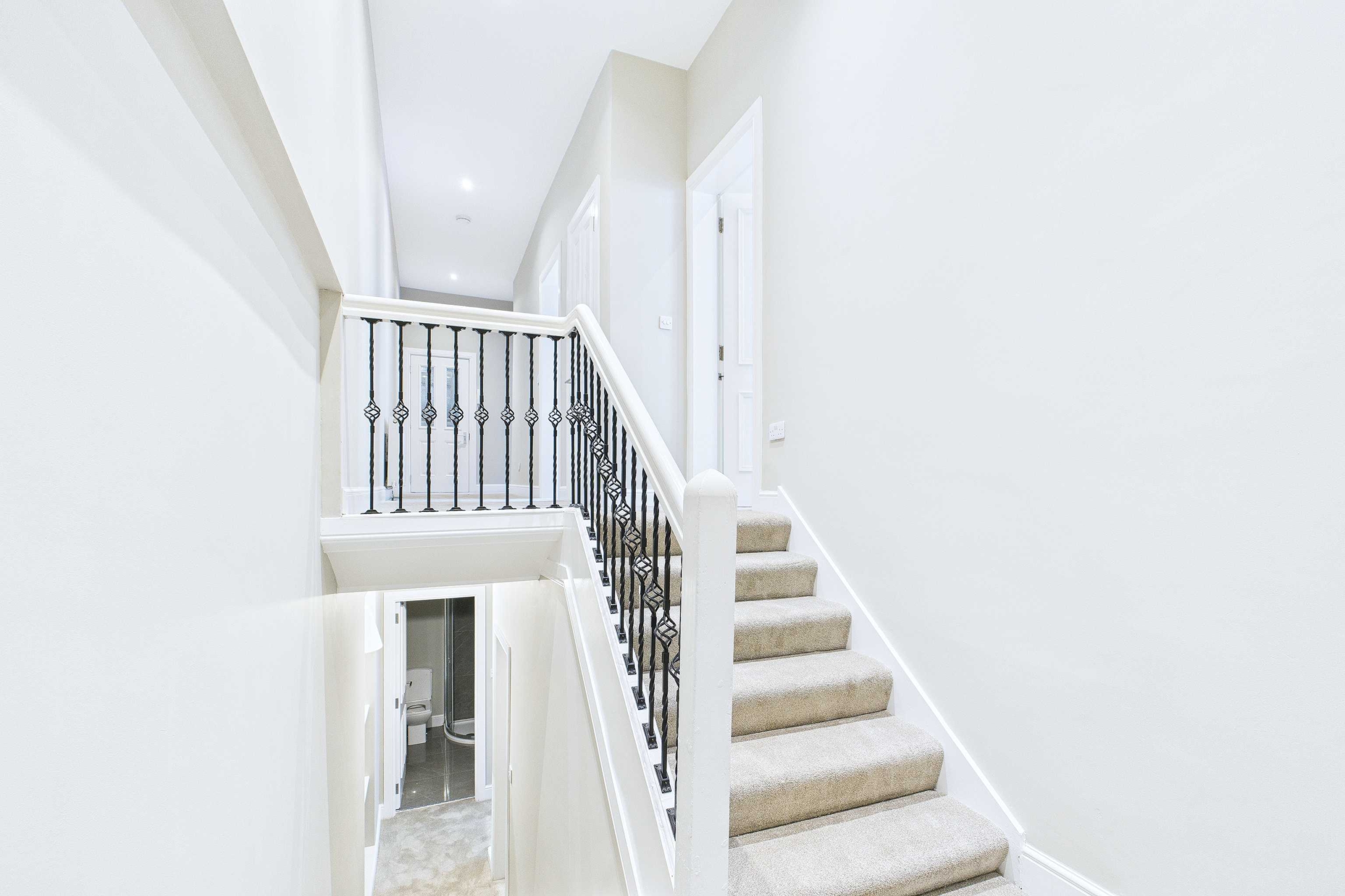 Two Bedroom Duplex Flat To Let In Shawlands