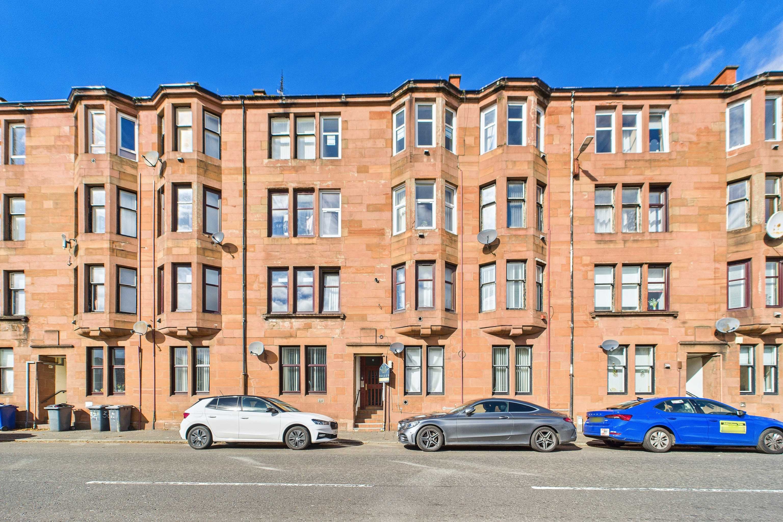 Two Bedroom First Floor Flat To Let In Renfrew