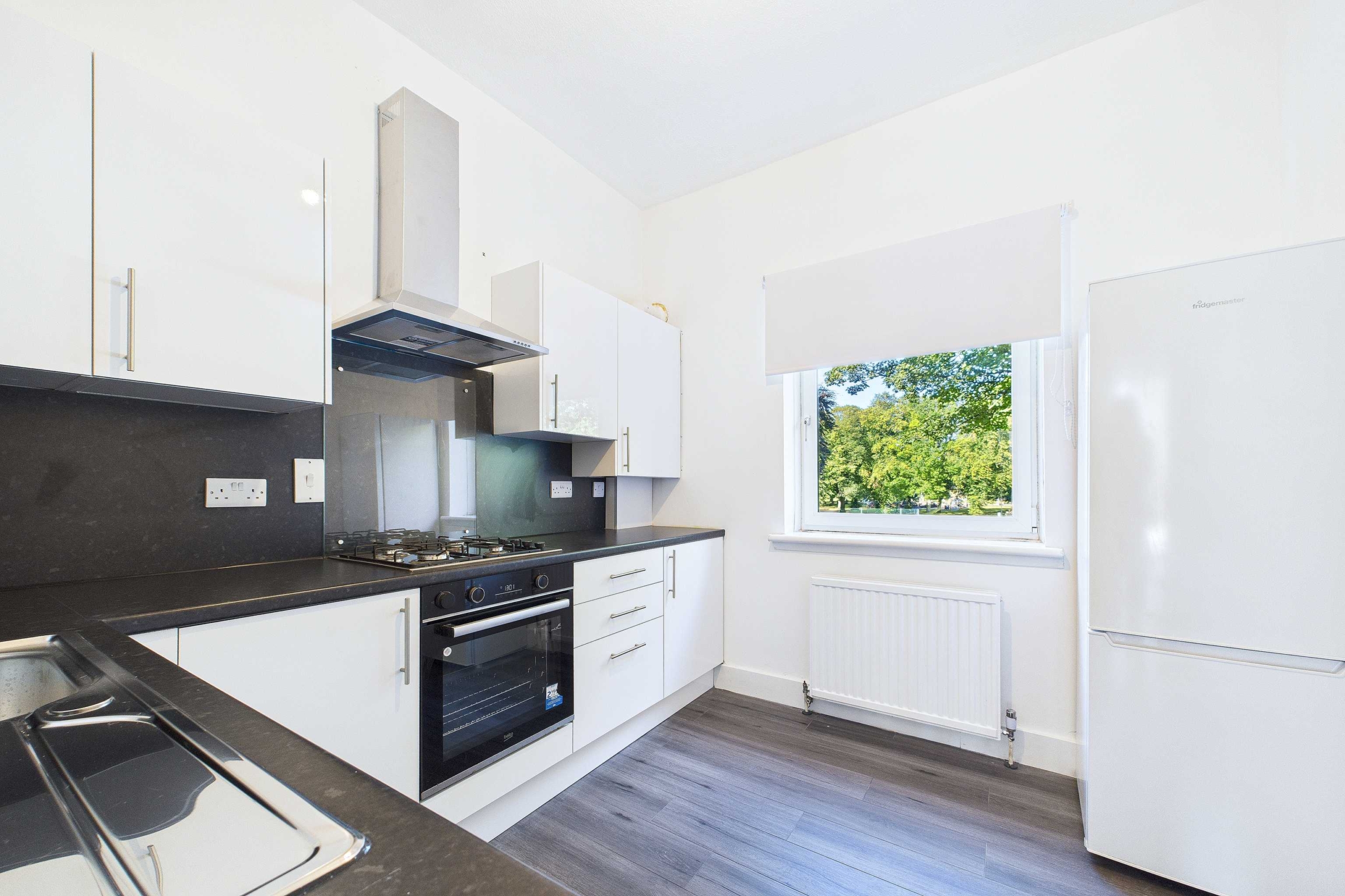 Two Bedroom First Floor Flat To Let In Renfrew