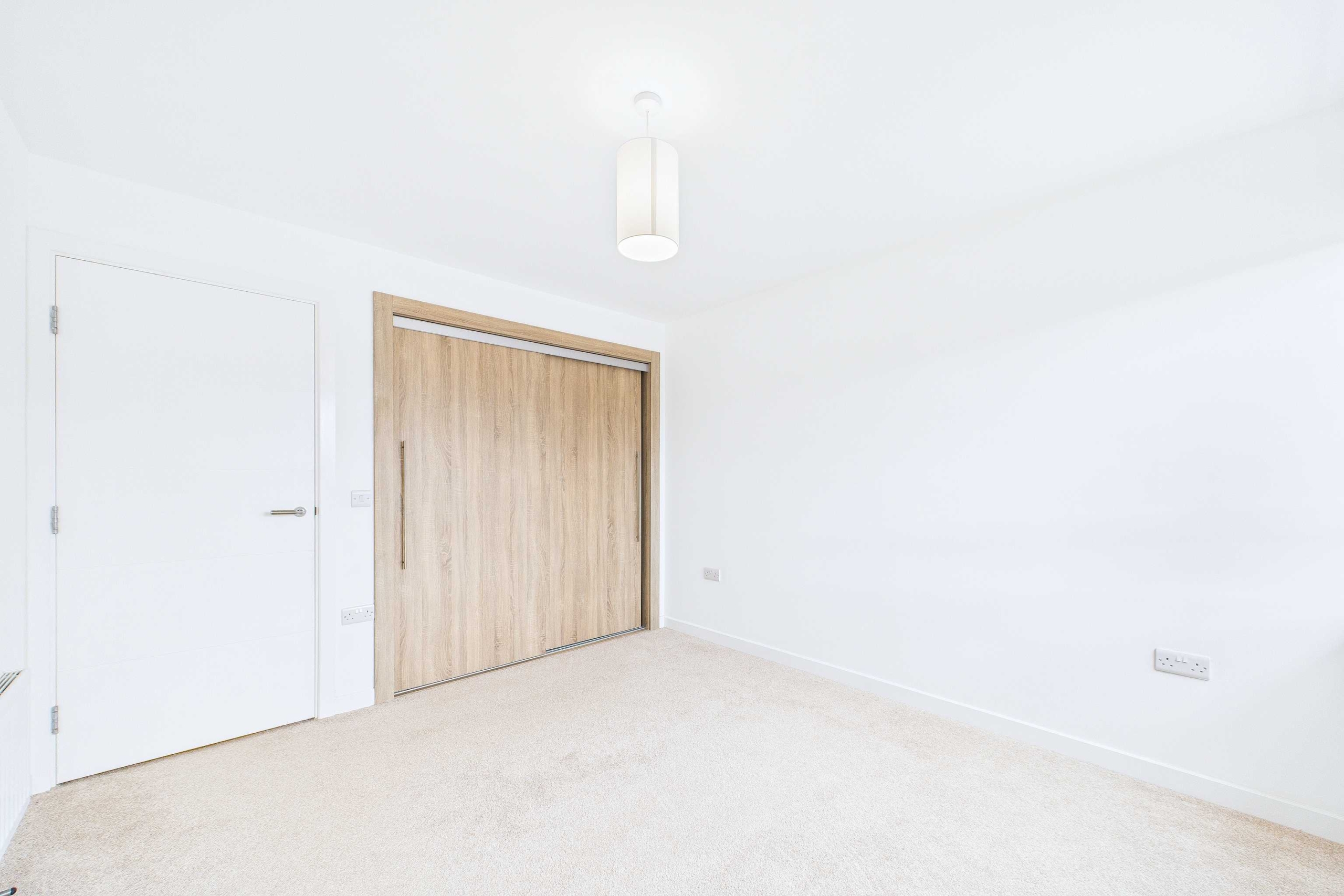 43 Beechgrove Street bedroom 1 x 3 Two Bedroom Mid Terrace House To Let In Dalmarnock