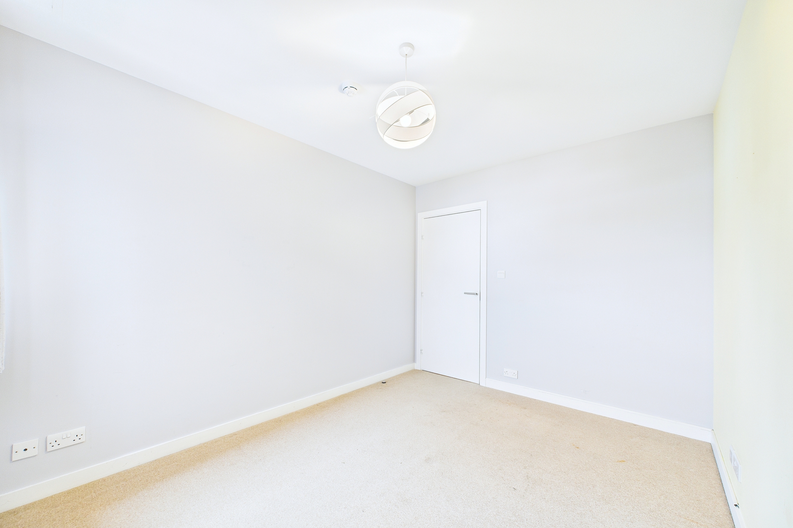 bedroom 1 x 2 Two Bedroom Flat To Let In Glasgow