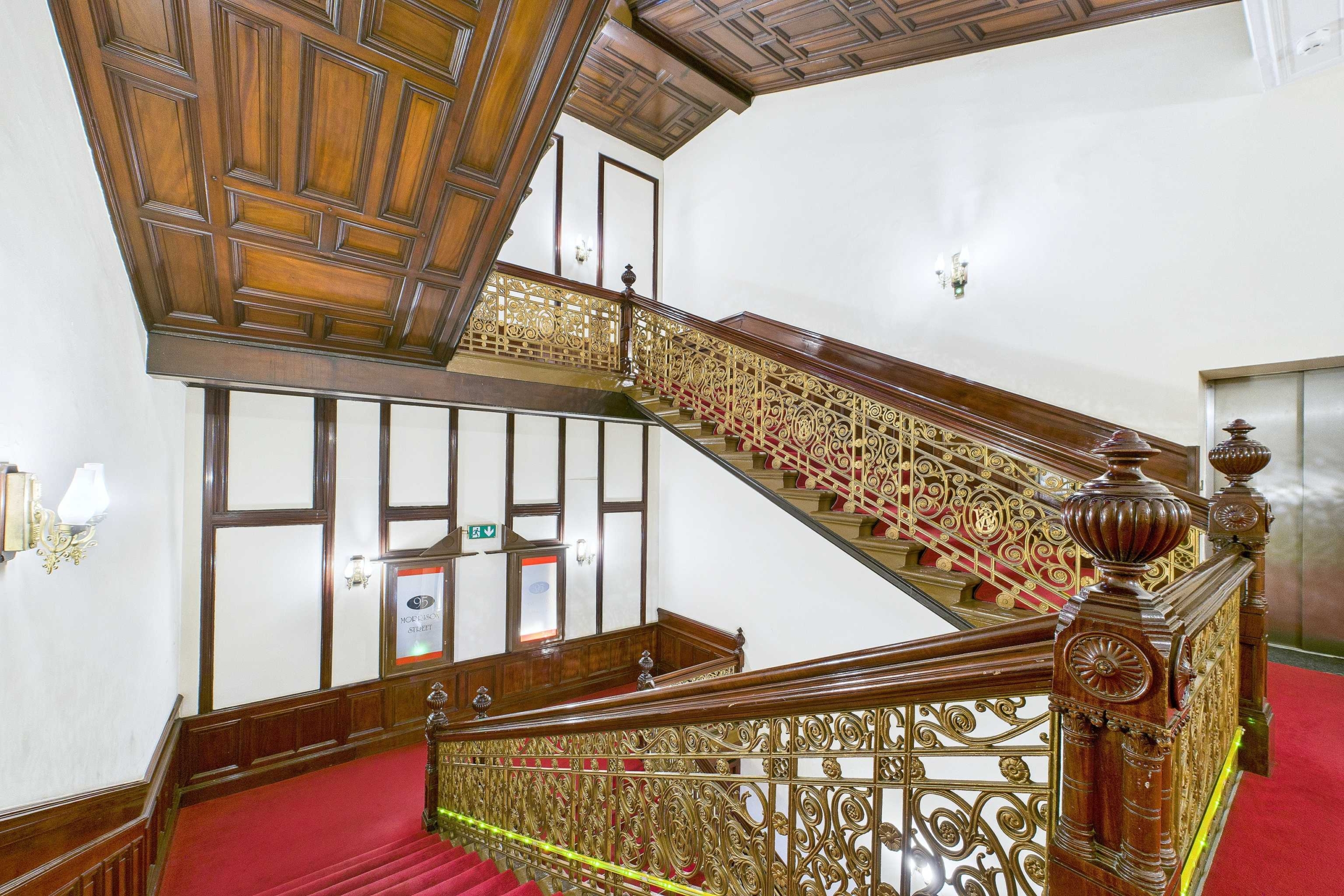 Mezzanine Style Flat For Sale In Tradeston