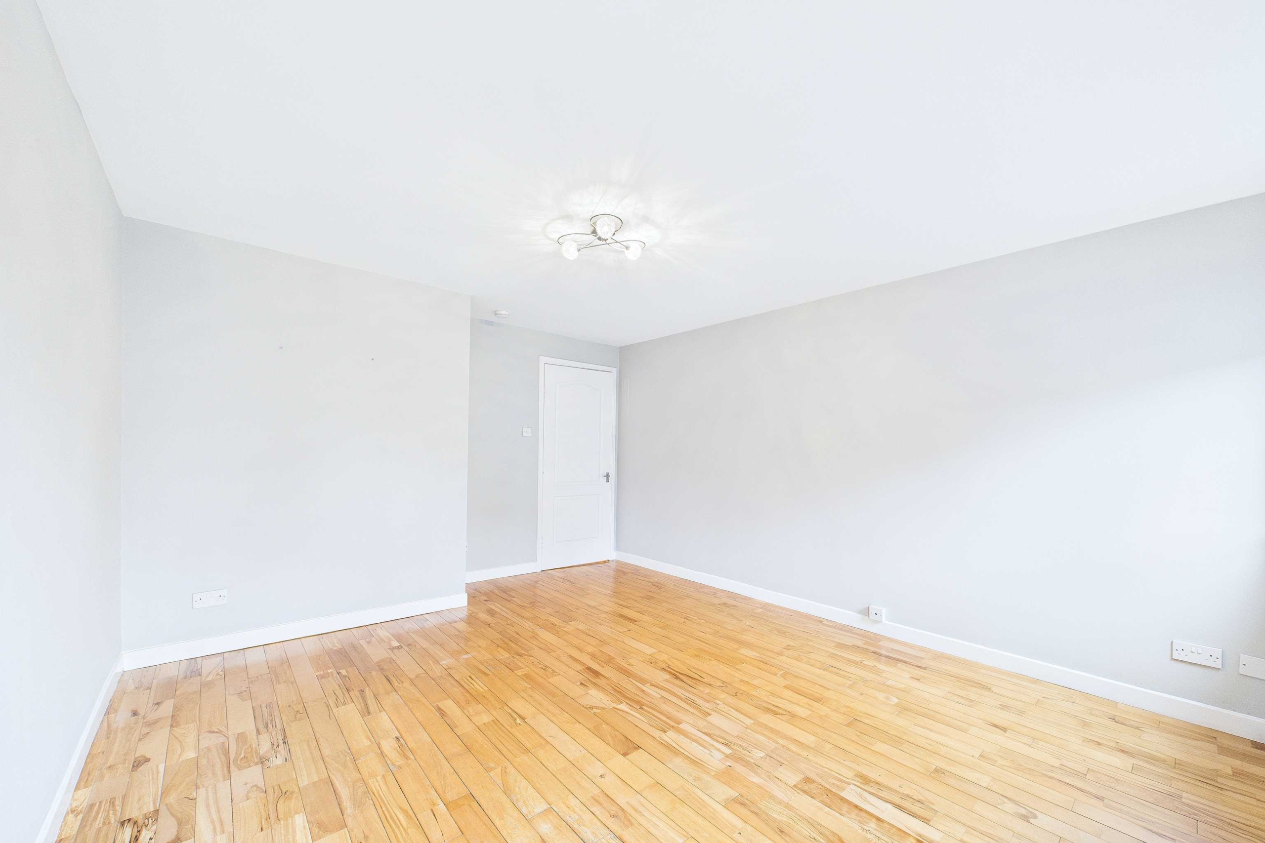 living room 2 Two Bedroom Flat To Let In Kirkintilloch