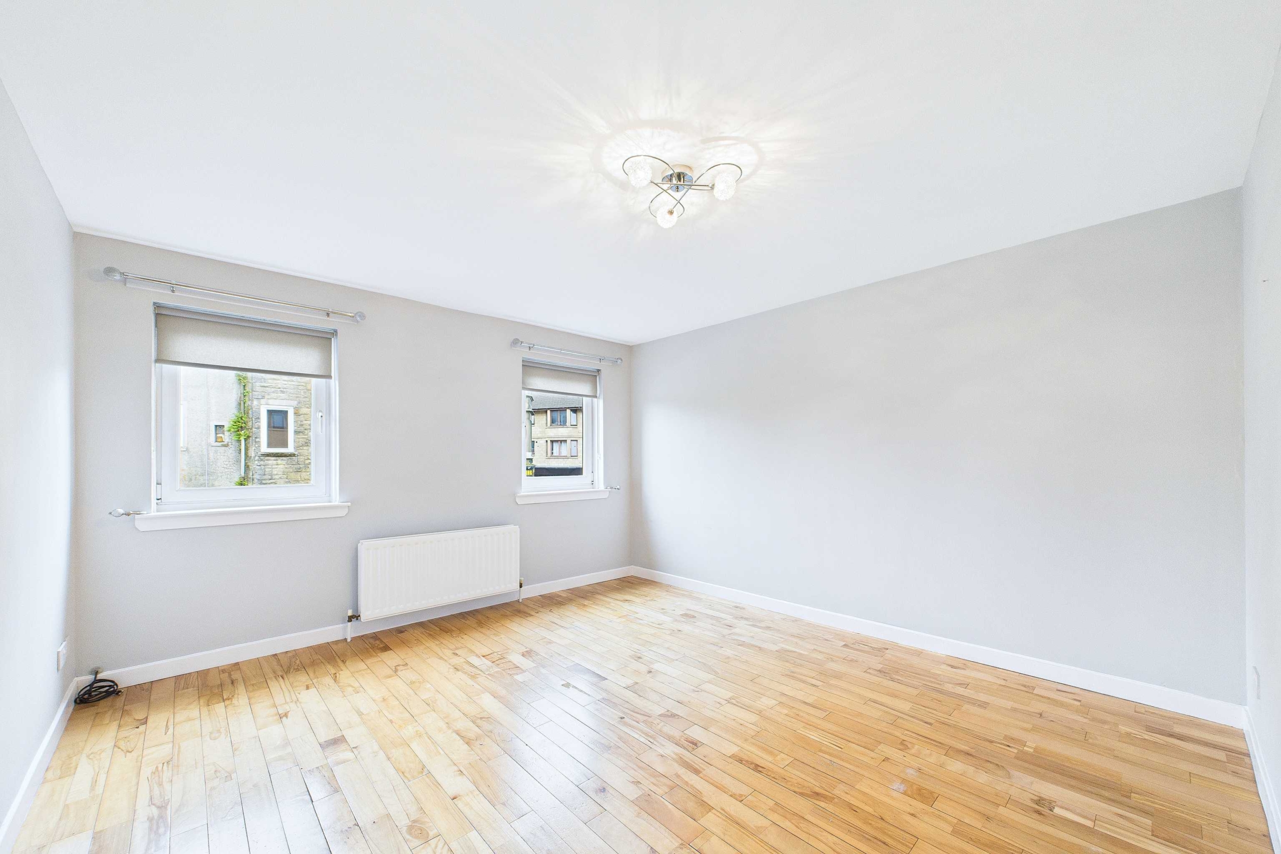 living room Two Bedroom Flat To Let In Kirkintilloch