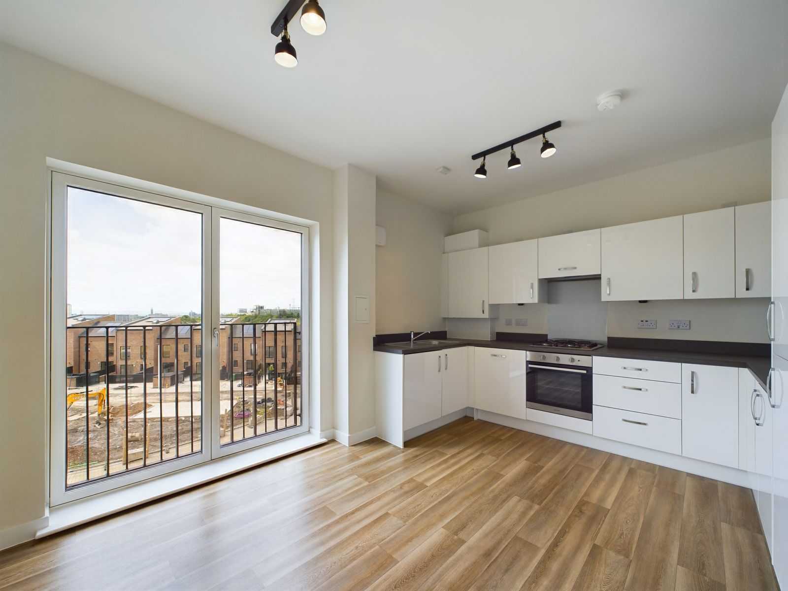 Two Bedroom Flat To Let In Sighthill Glasgow