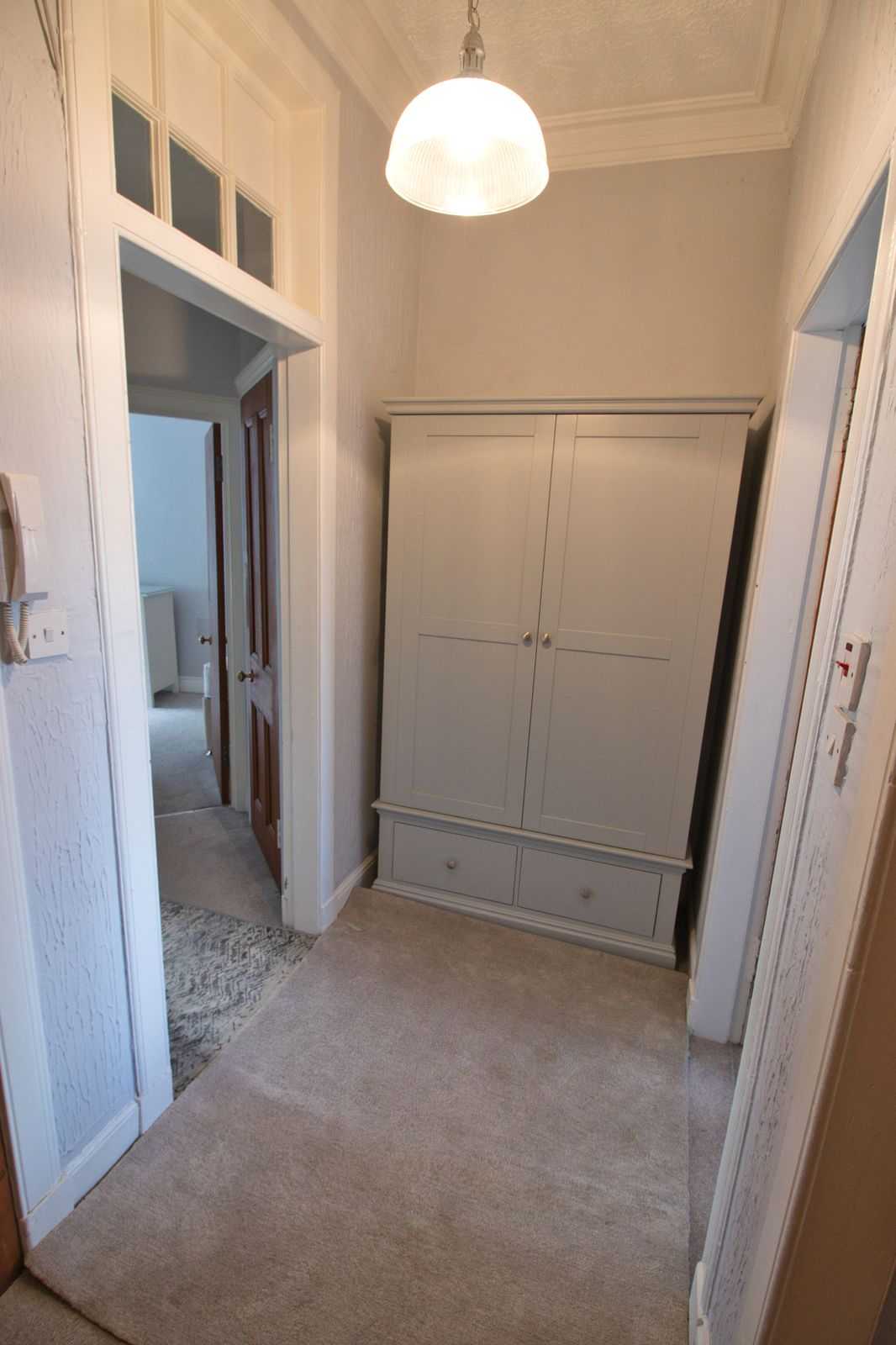 Main Street - One Bedroom Flat To Let In Cambuslang